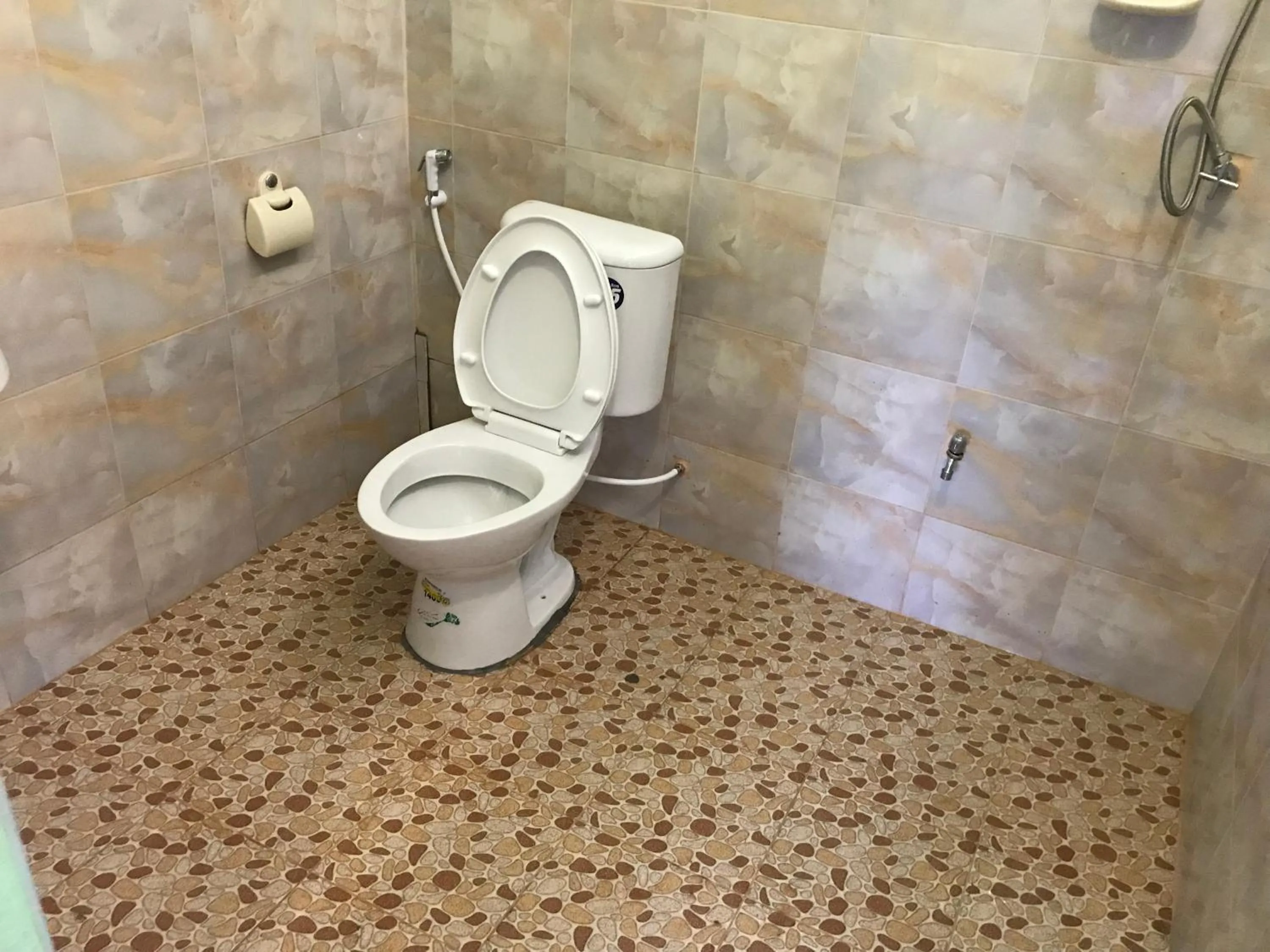 Bathroom in Khaosok Bamboo Huts Resort