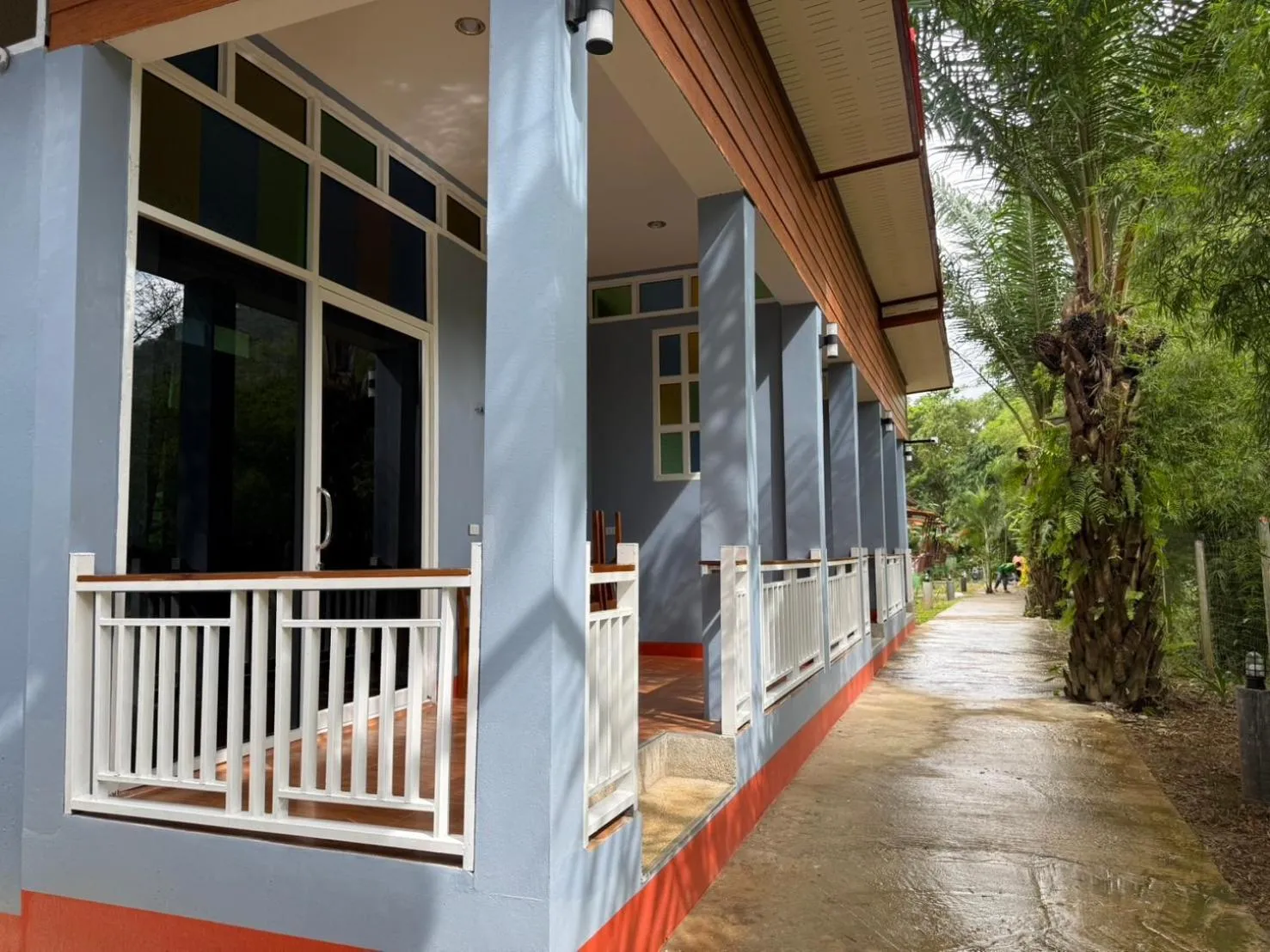 Property building in Khaosok Bamboo Huts Resort