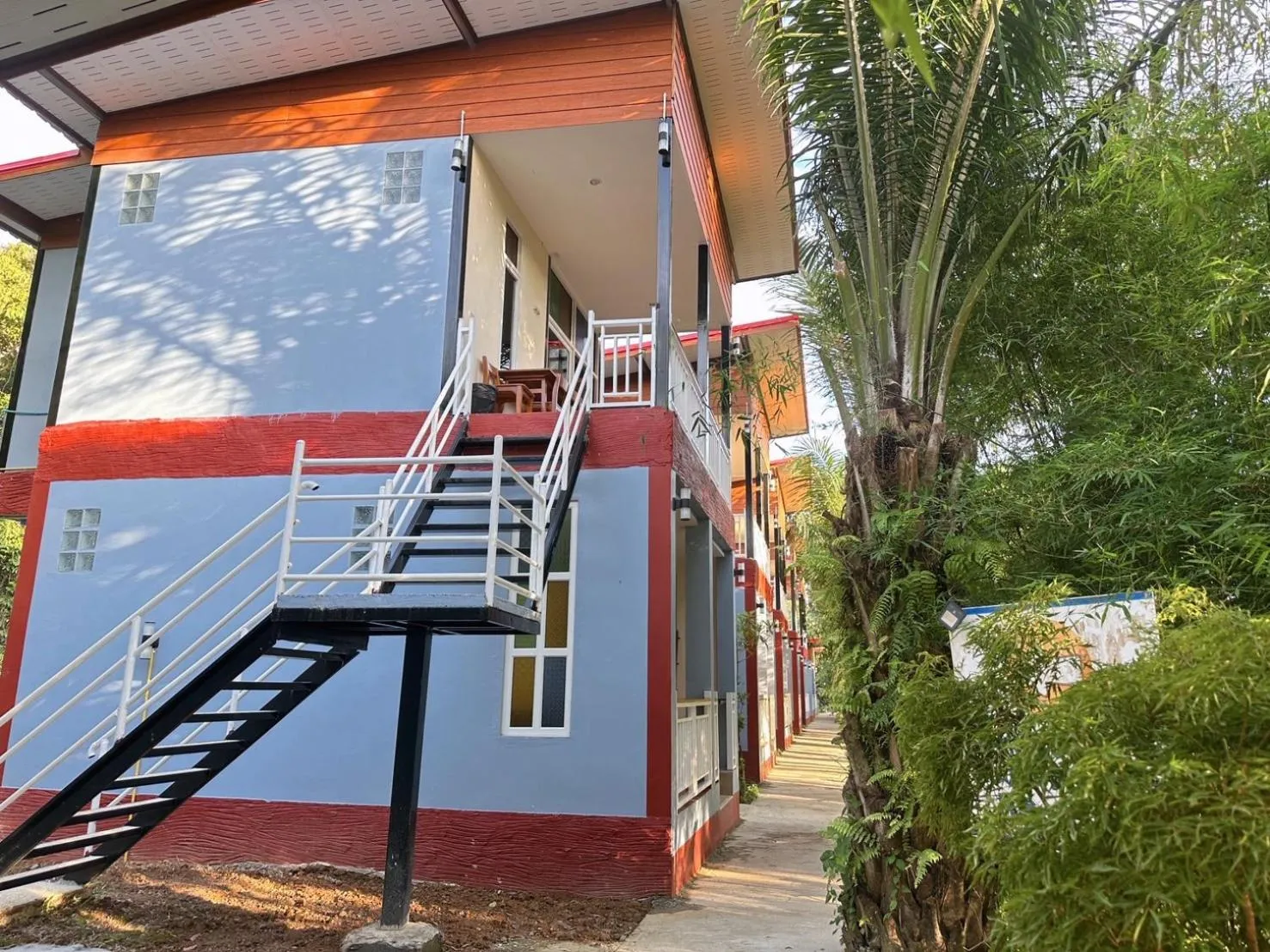 Property building in Khaosok Bamboo Huts Resort