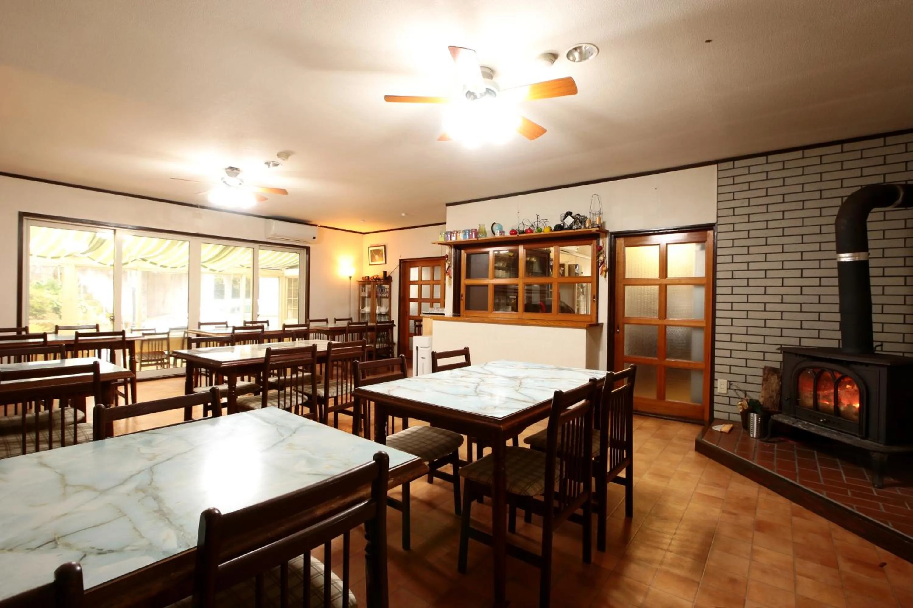 Restaurant/places to eat in Resort inn Sakanoshita