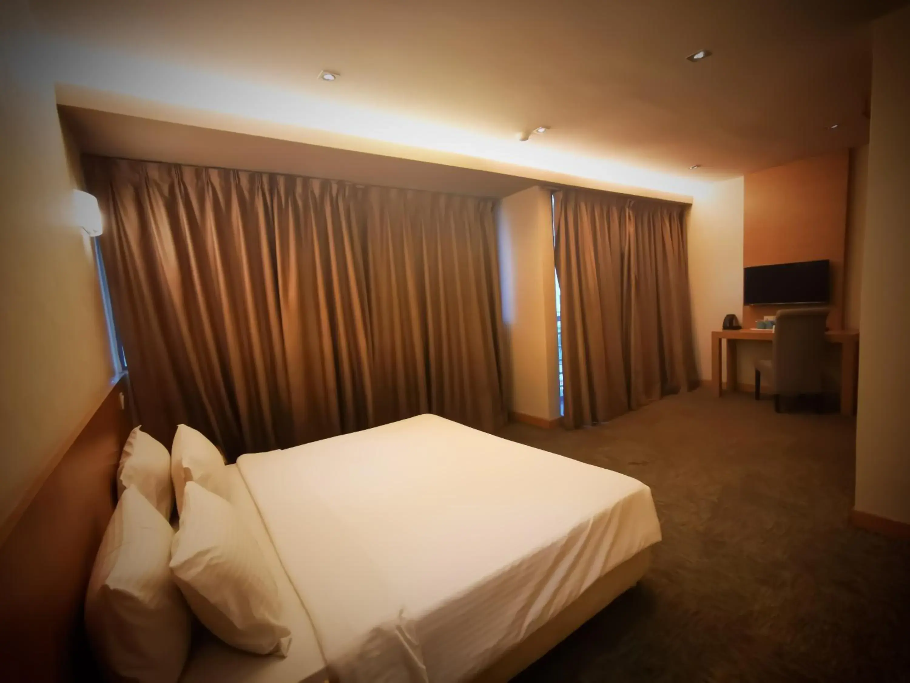 Bed in Prescott Hotel Bukit Bintang
