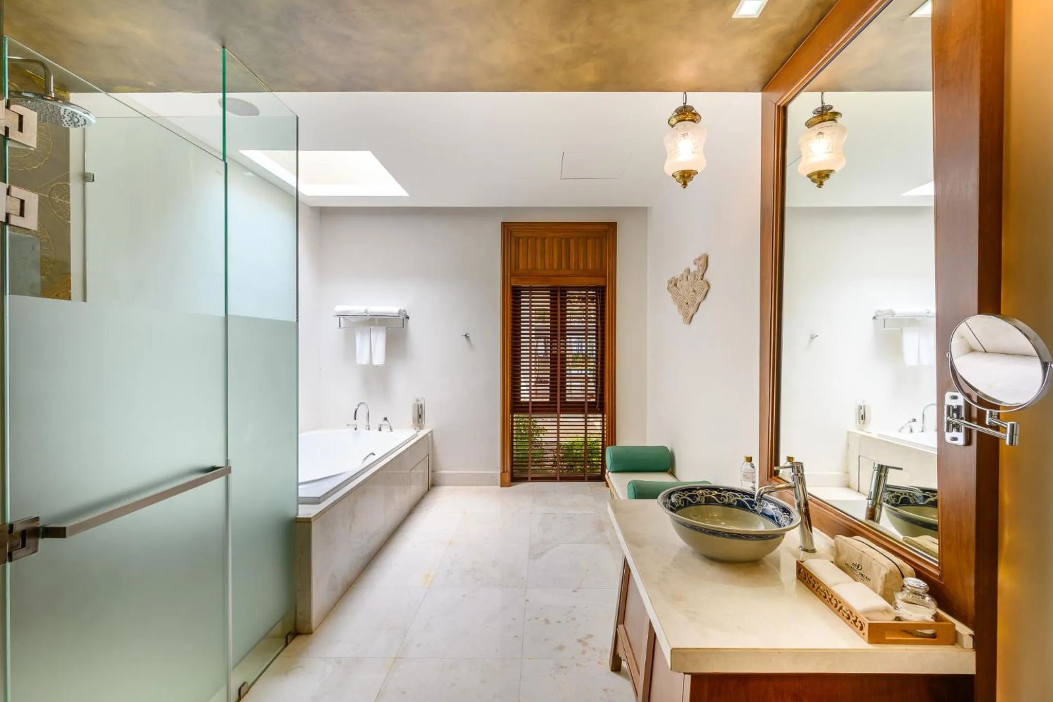 Bathroom, Bed in Maikhao Dream Villa Resort and Spa, Maikhao Phuket