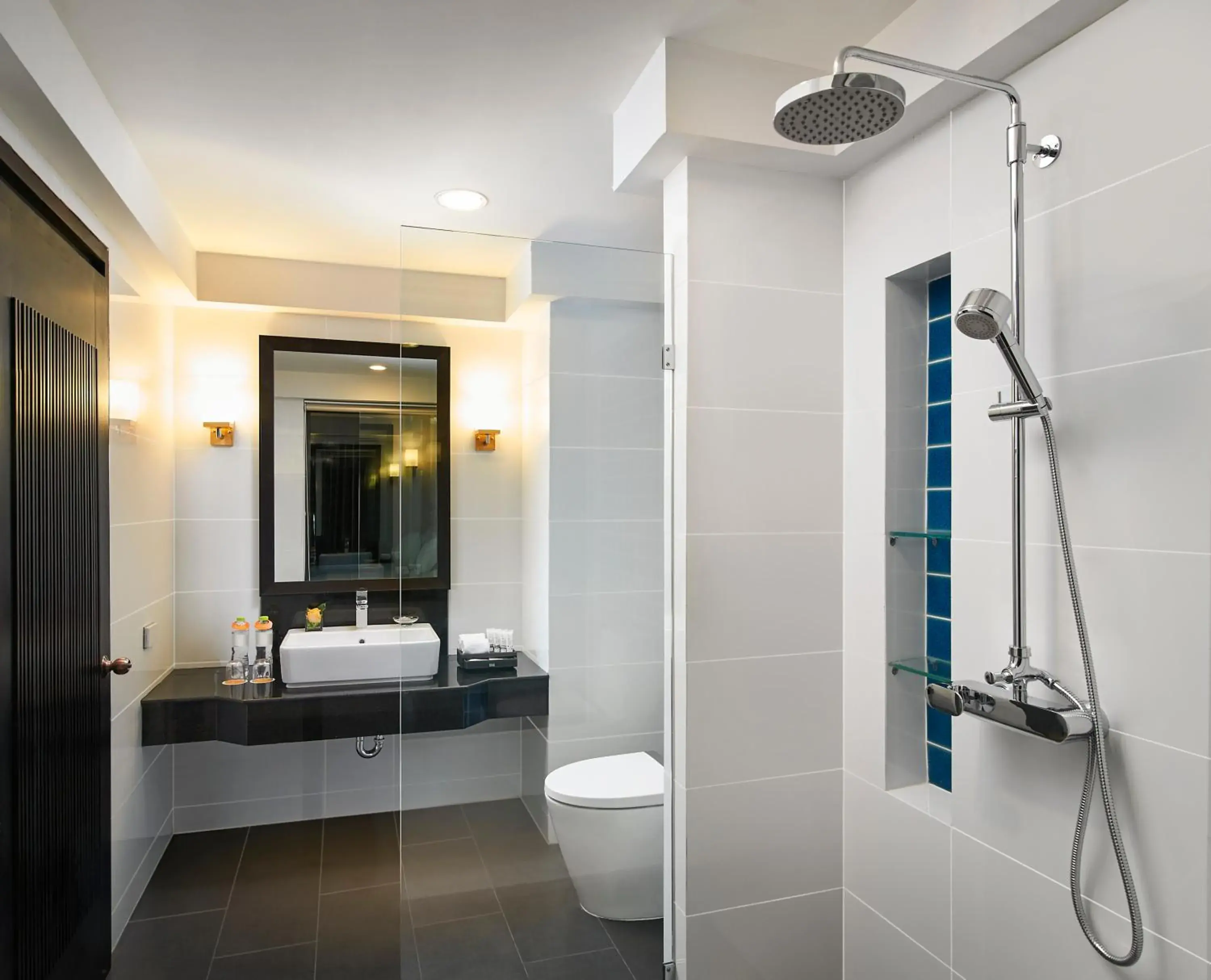 Bathroom in Amari Vang Vieng Bathroom in Amari Vang Vieng