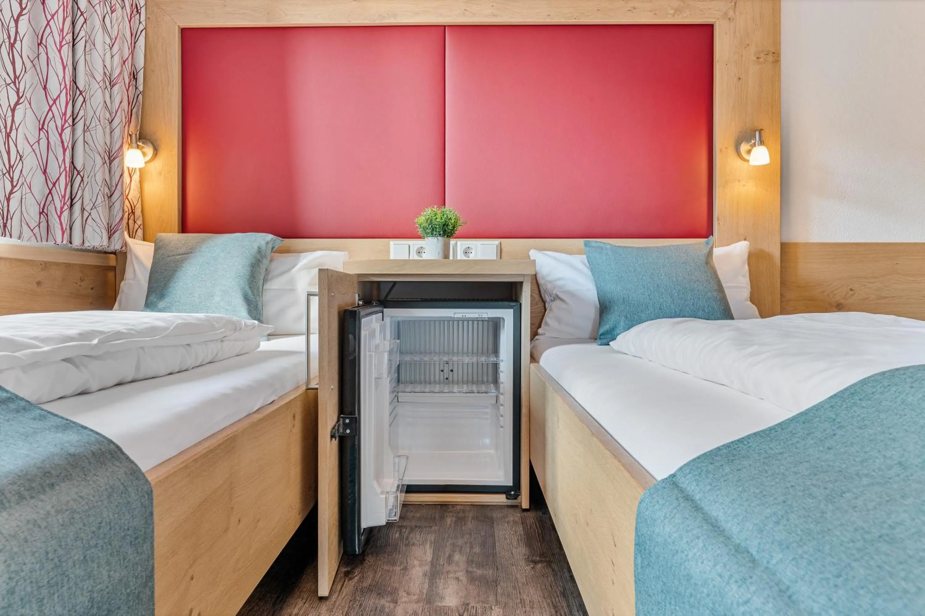 Landhotel Schwarzer Adler - Self Check In