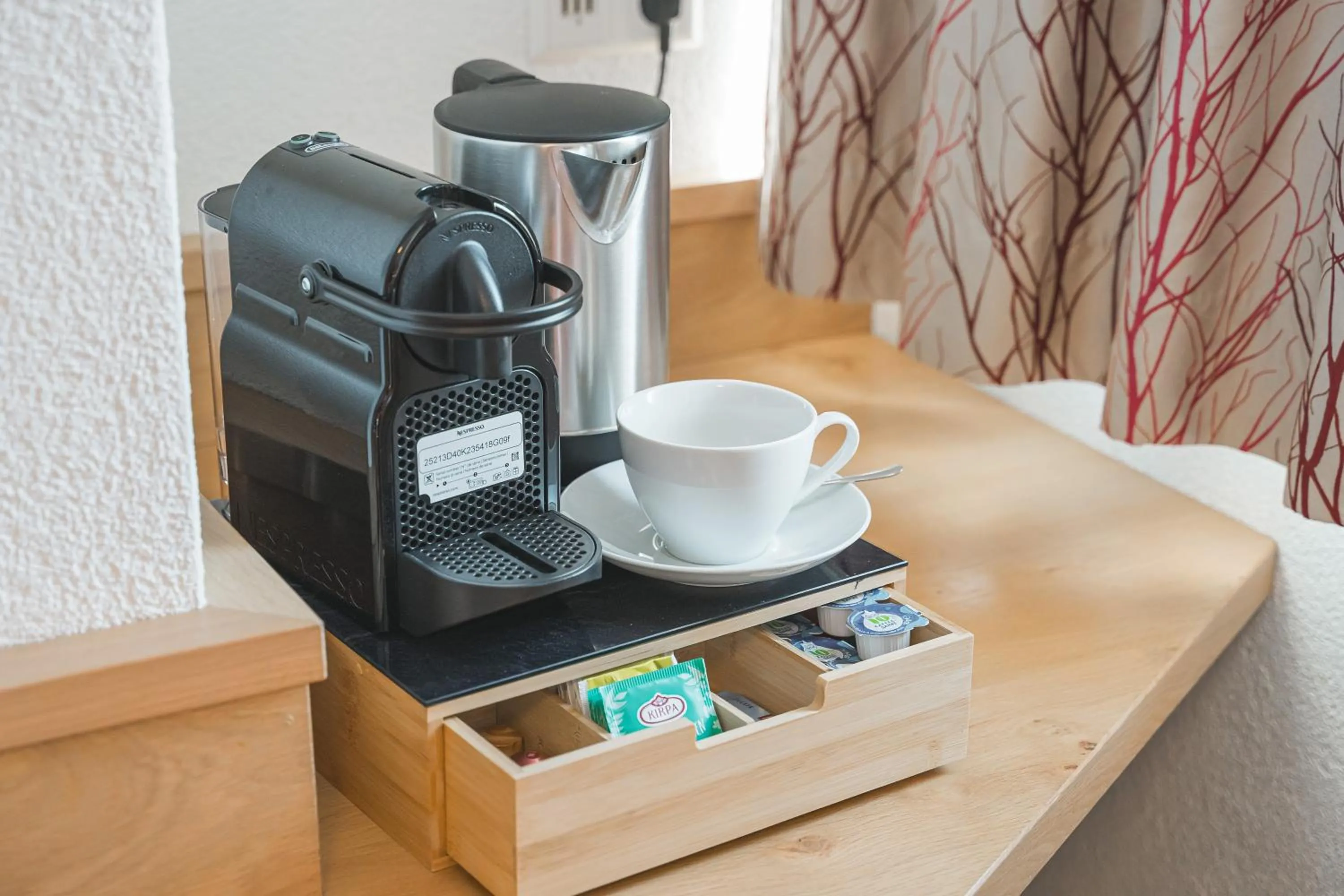 Landhotel Schwarzer Adler - Self Check In