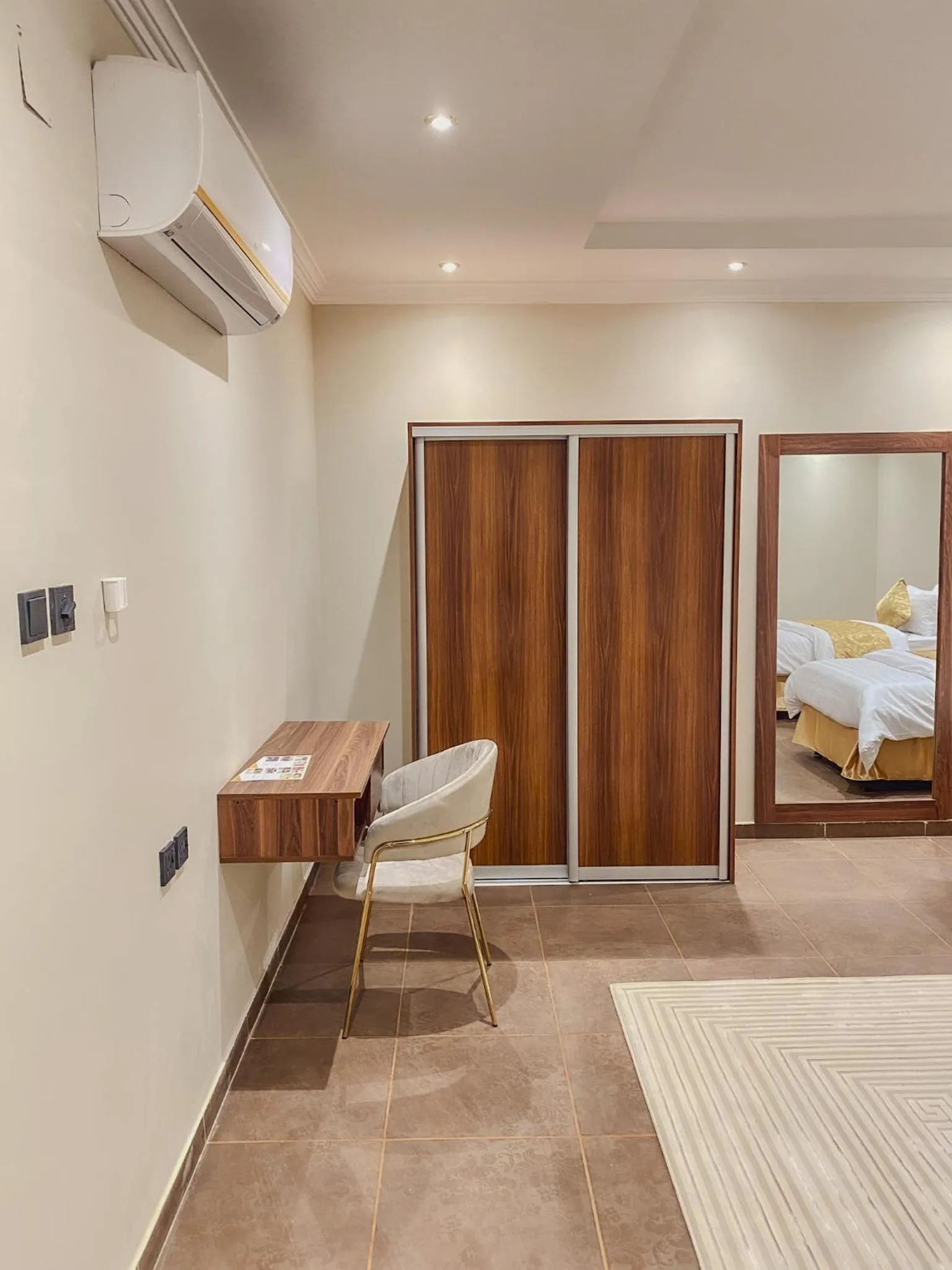 Bed in Comfort Inn Al Taawon - Family Only