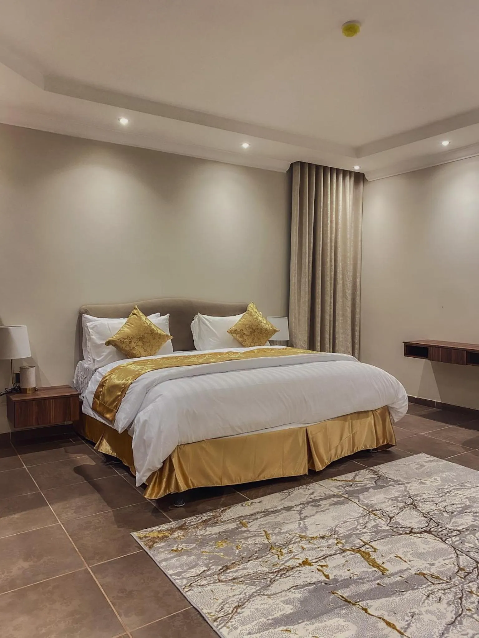 Bed in Comfort Inn Al Taawon - Family Only