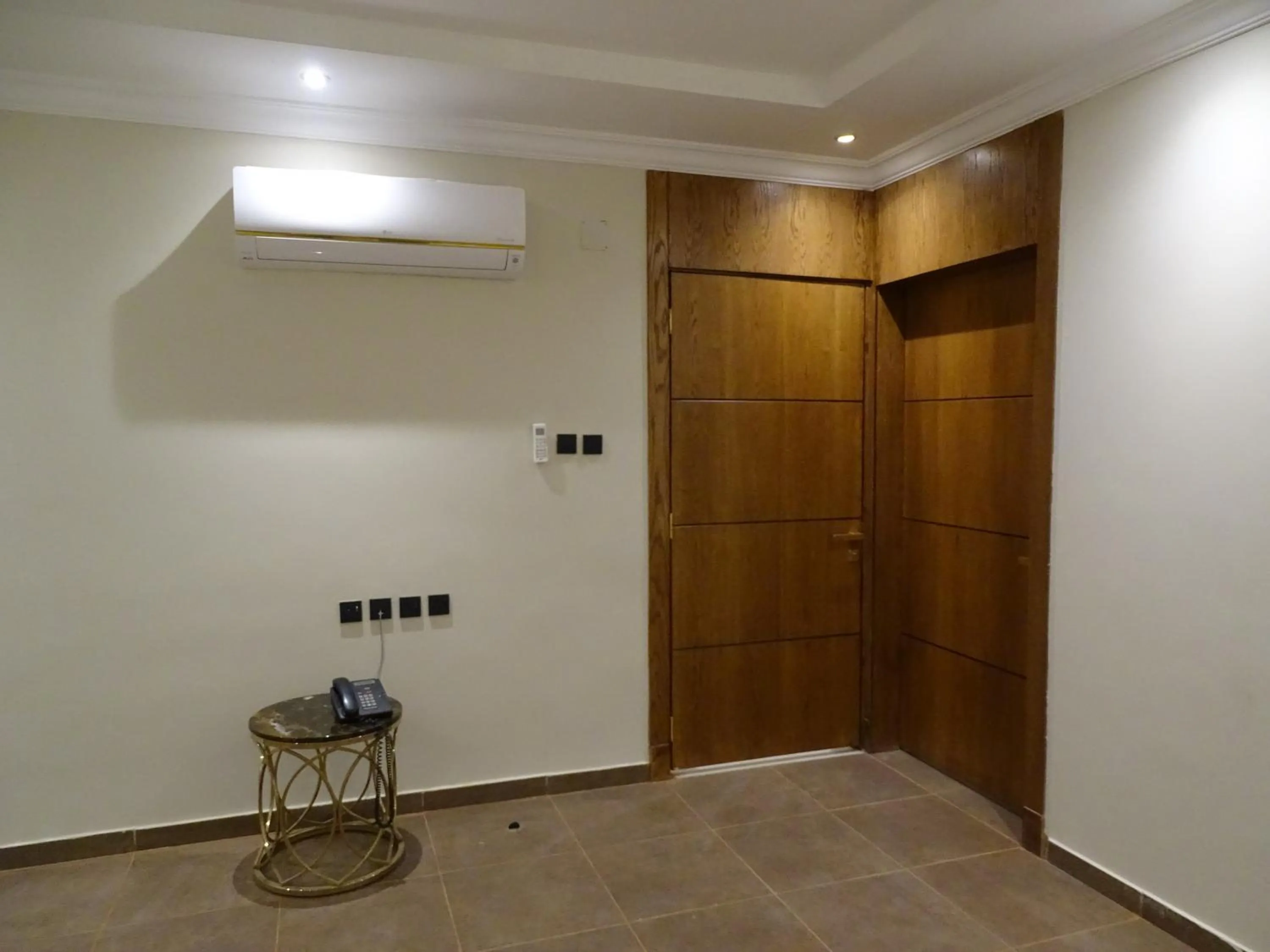 Comfort Inn Al Taawon - Family Only