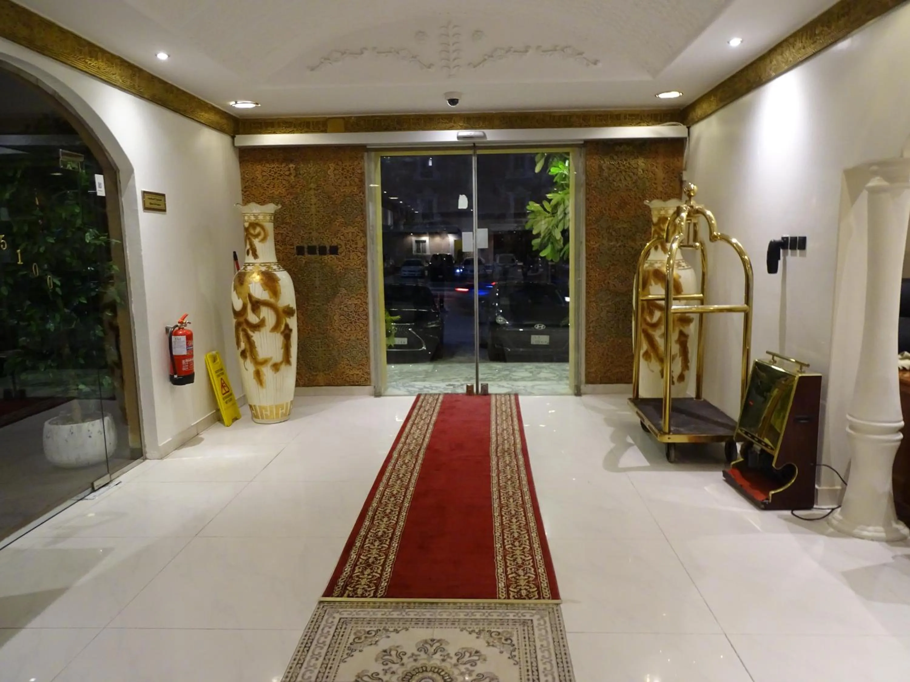 Comfort Inn Al Taawon - Family Only