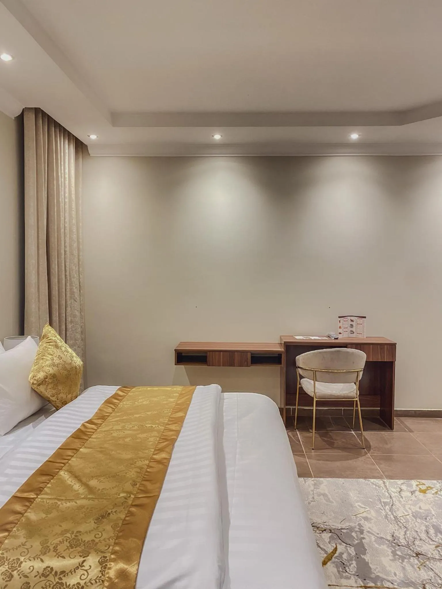 Bed in Comfort Inn Al Taawon - Family Only