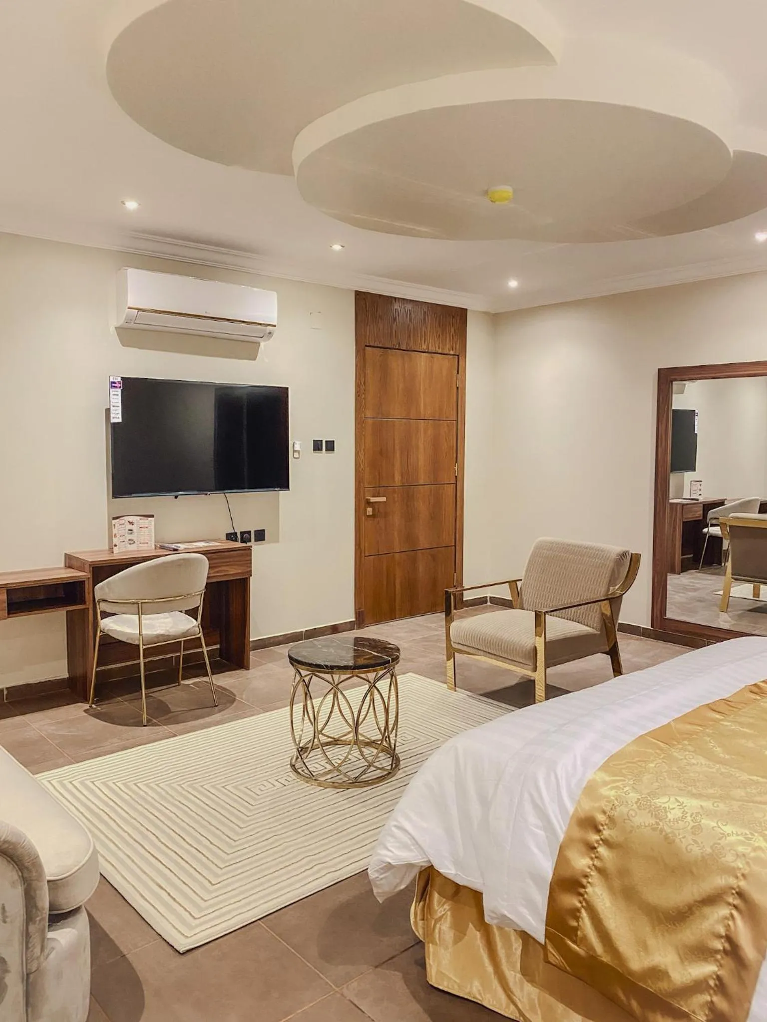 Bed in Comfort Inn Al Taawon - Family Only