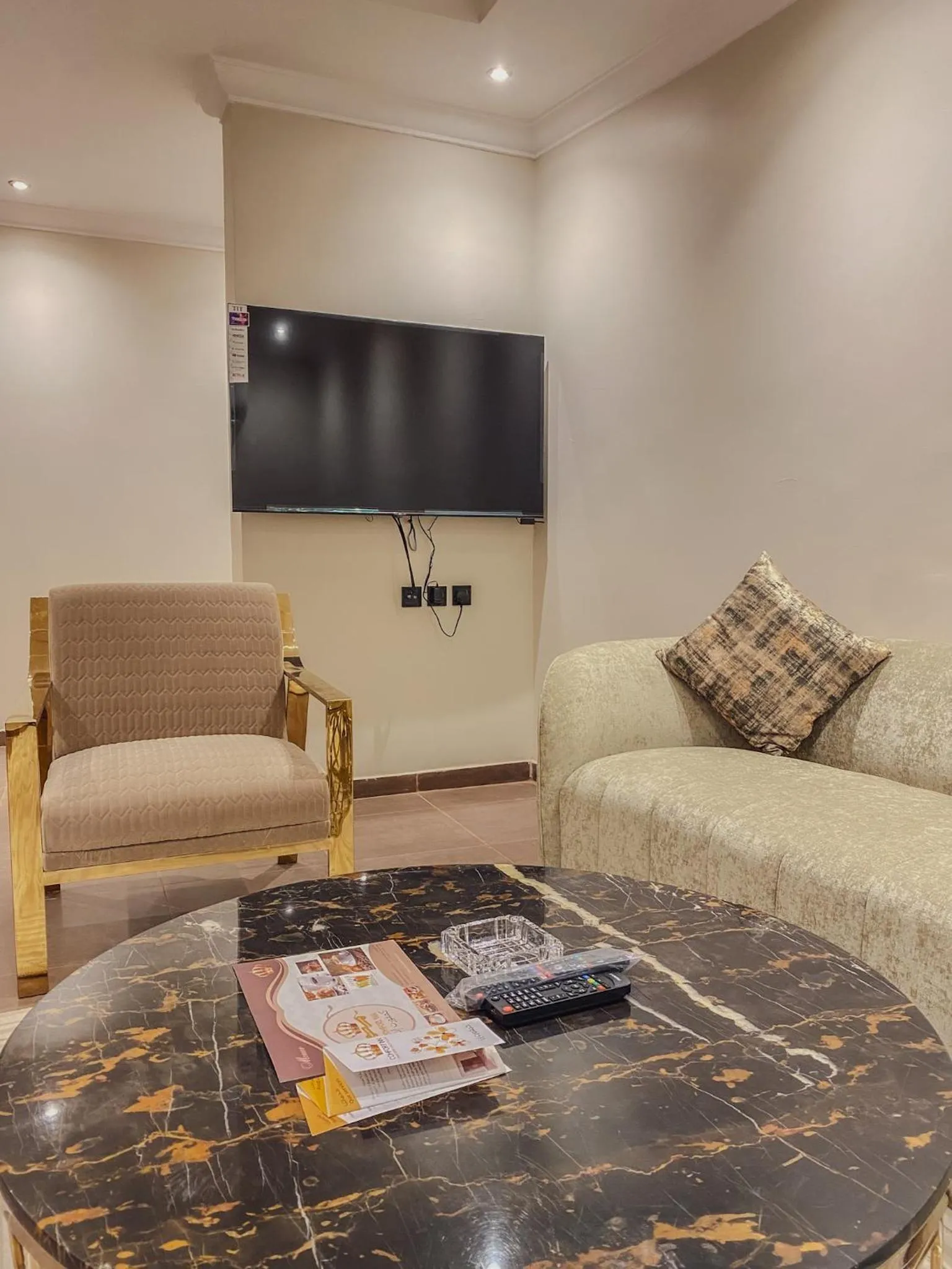 Comfort Inn Al Taawon - Family Only