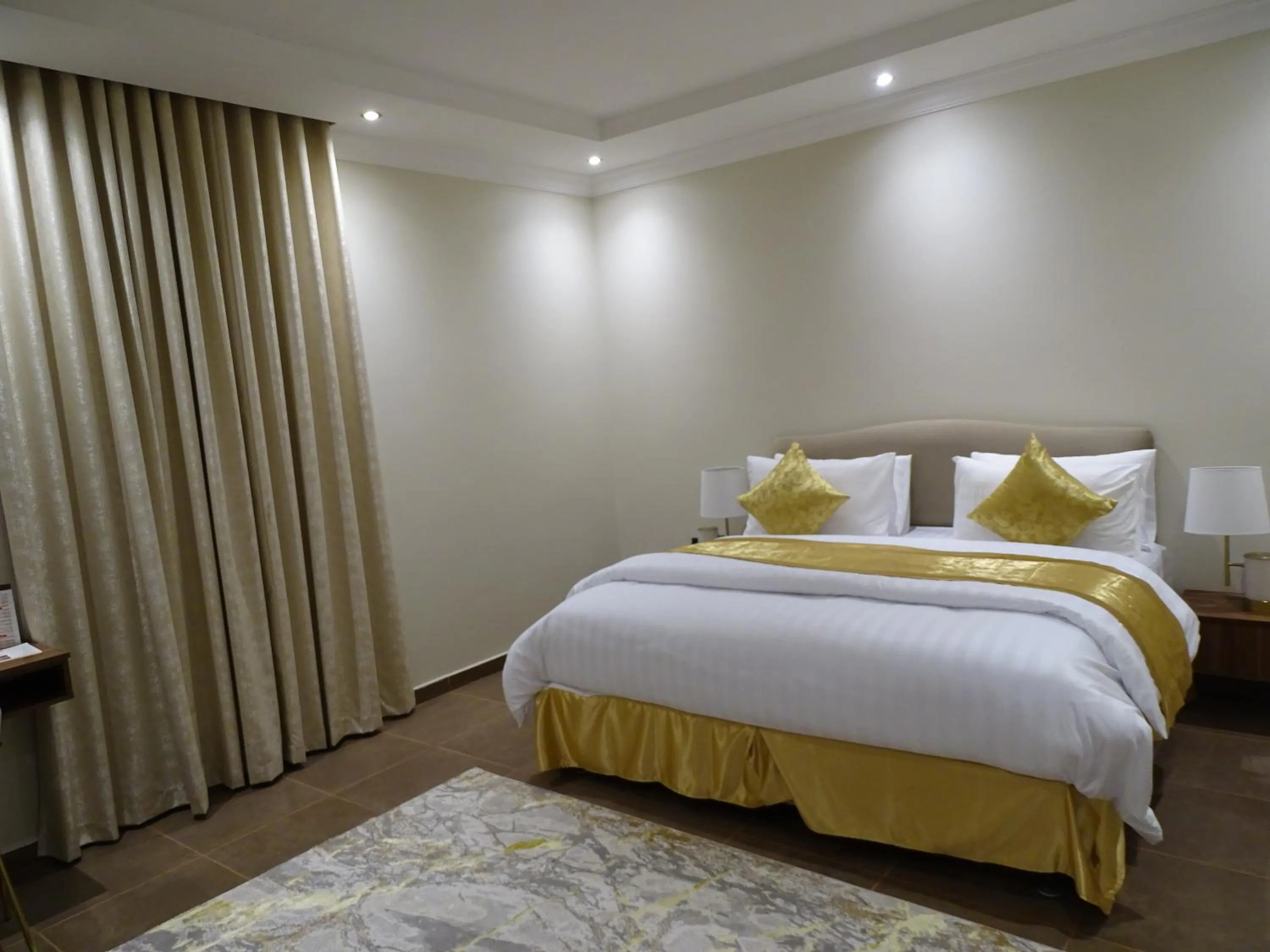 Bed in Comfort Inn Al Taawon - Family Only