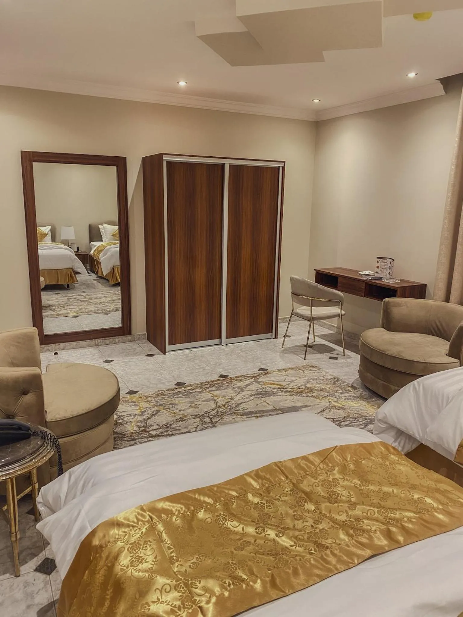 Bed in Comfort Inn Al Taawon - Family Only