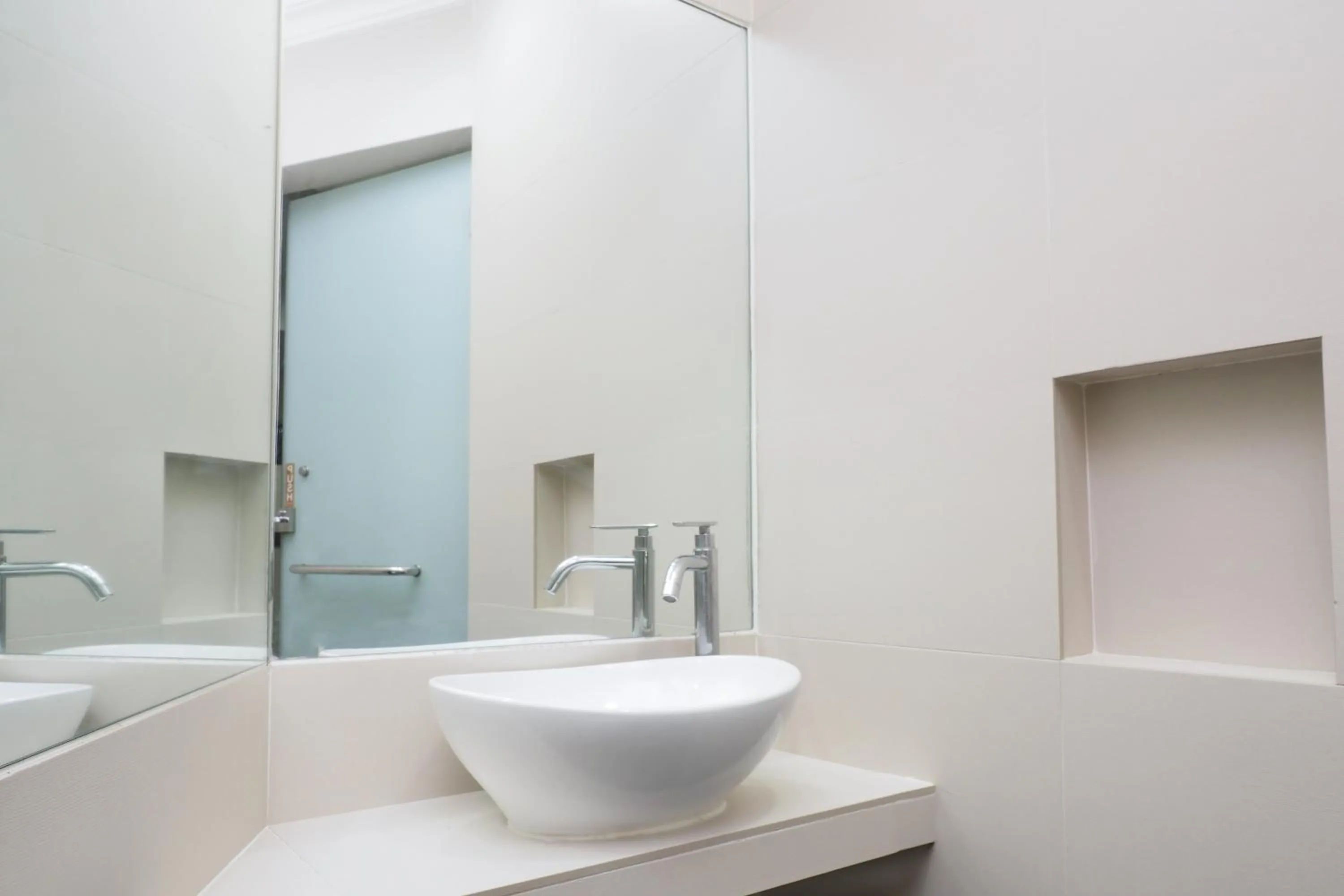 Bathroom in Sun Inns Hotel Subang