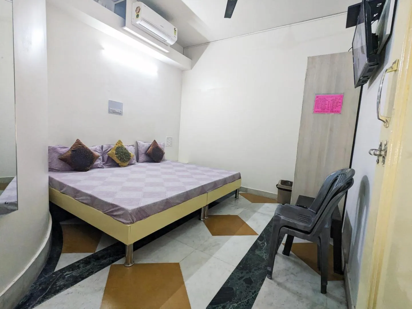 Bed in Abode Homestay