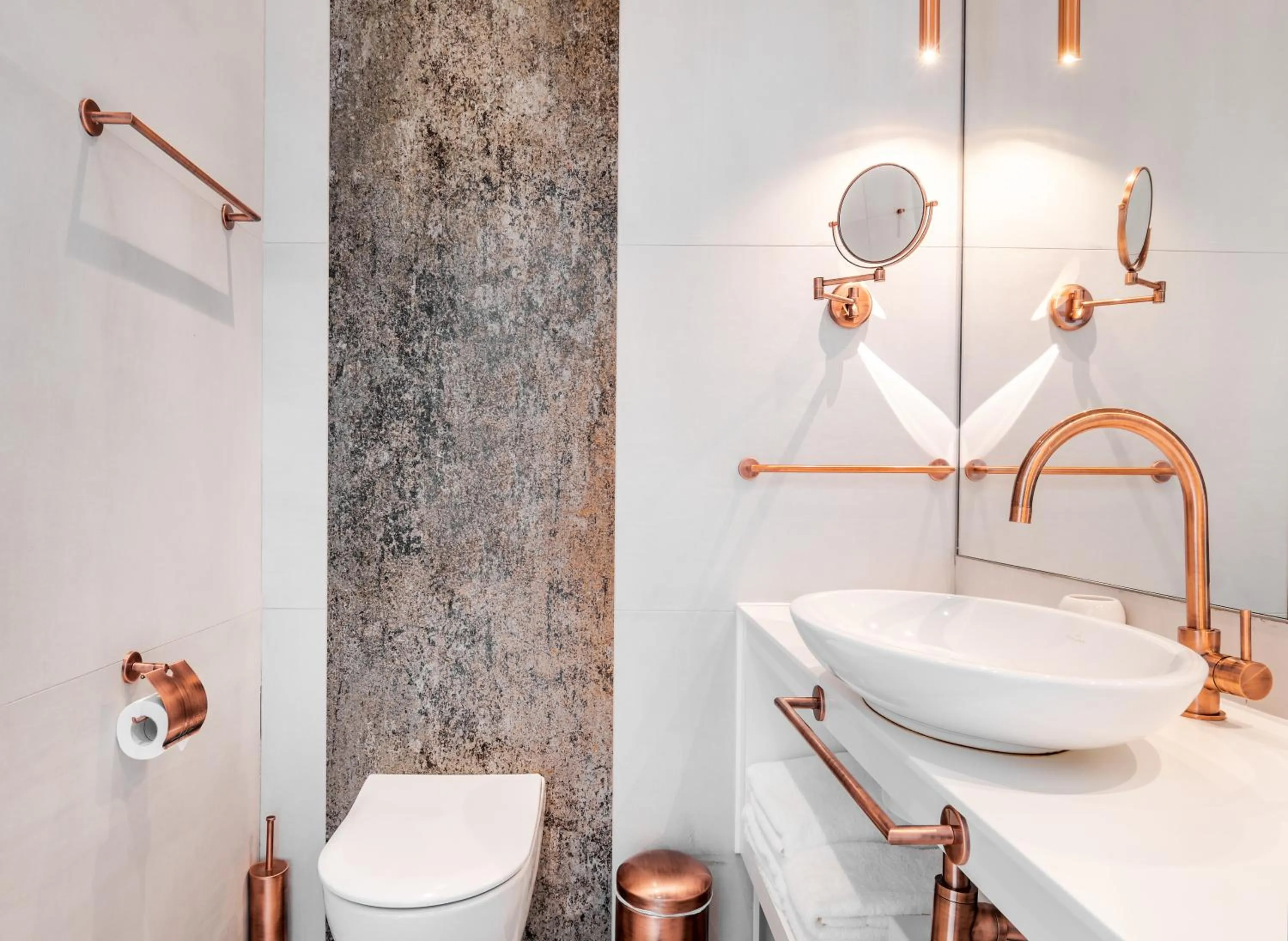 Bathroom in Lazure Hotel & Marina