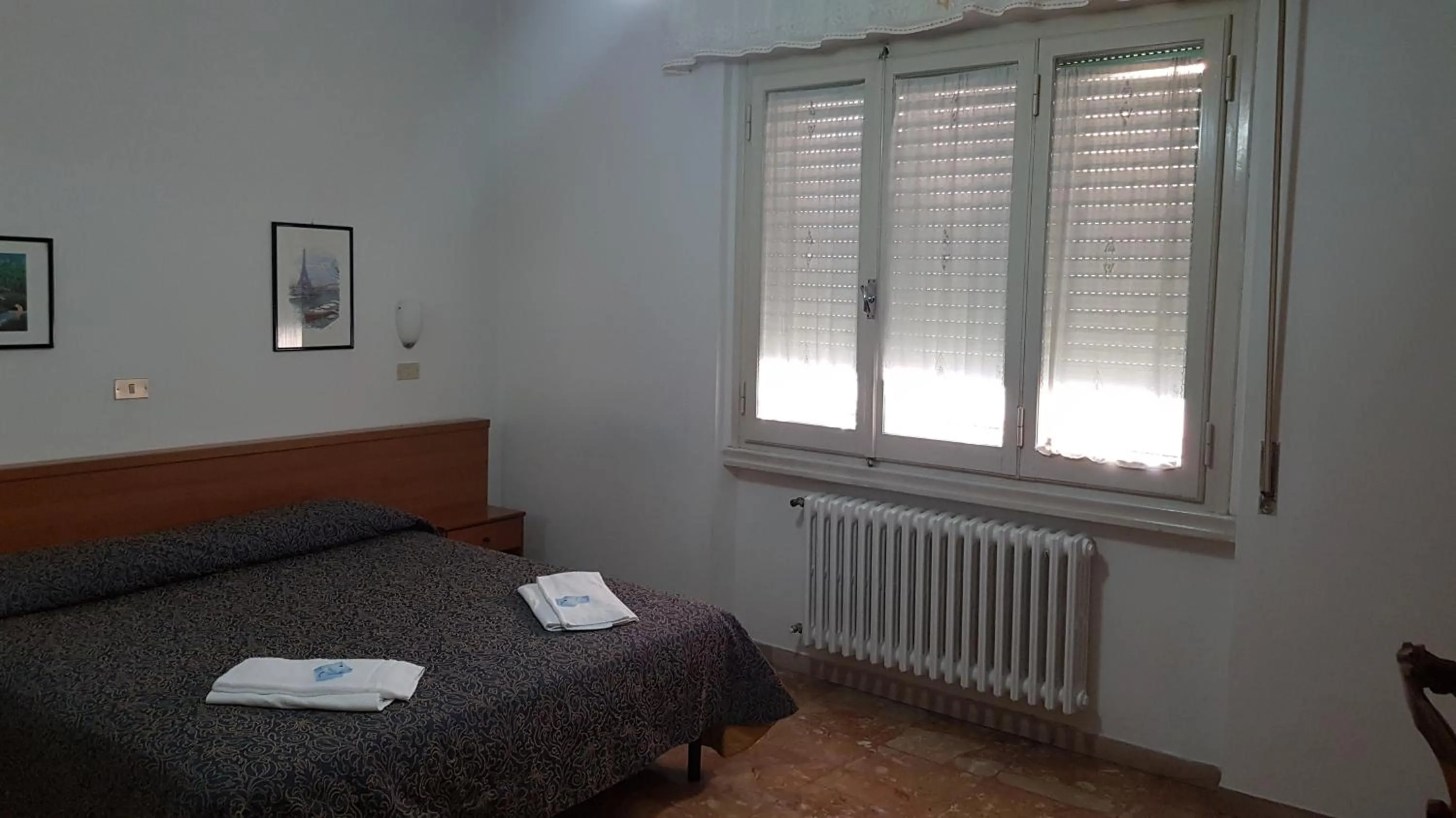 Photo of the whole room, Bed in Albergo Sonia