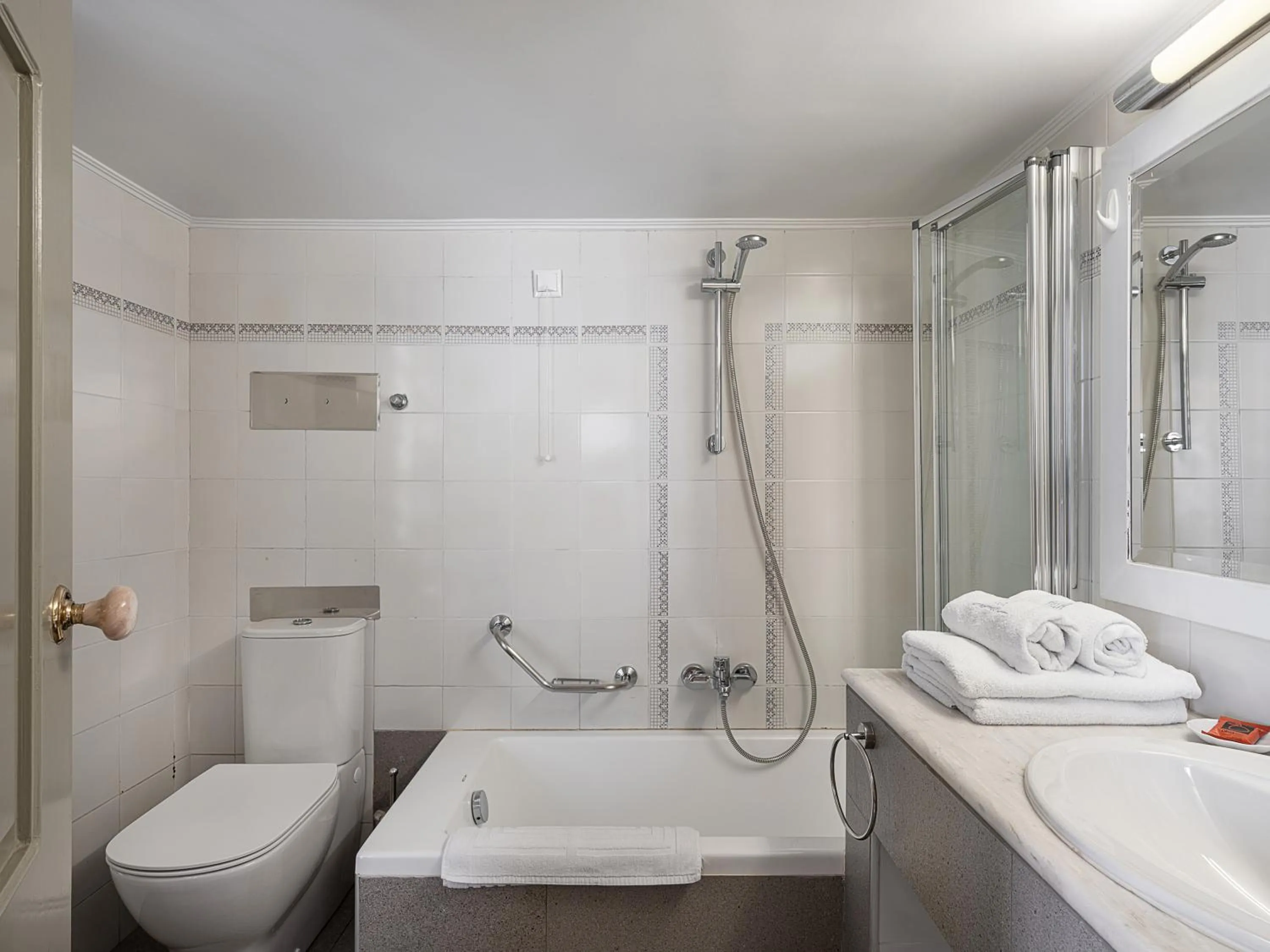 Bathroom in Villa Andromeda