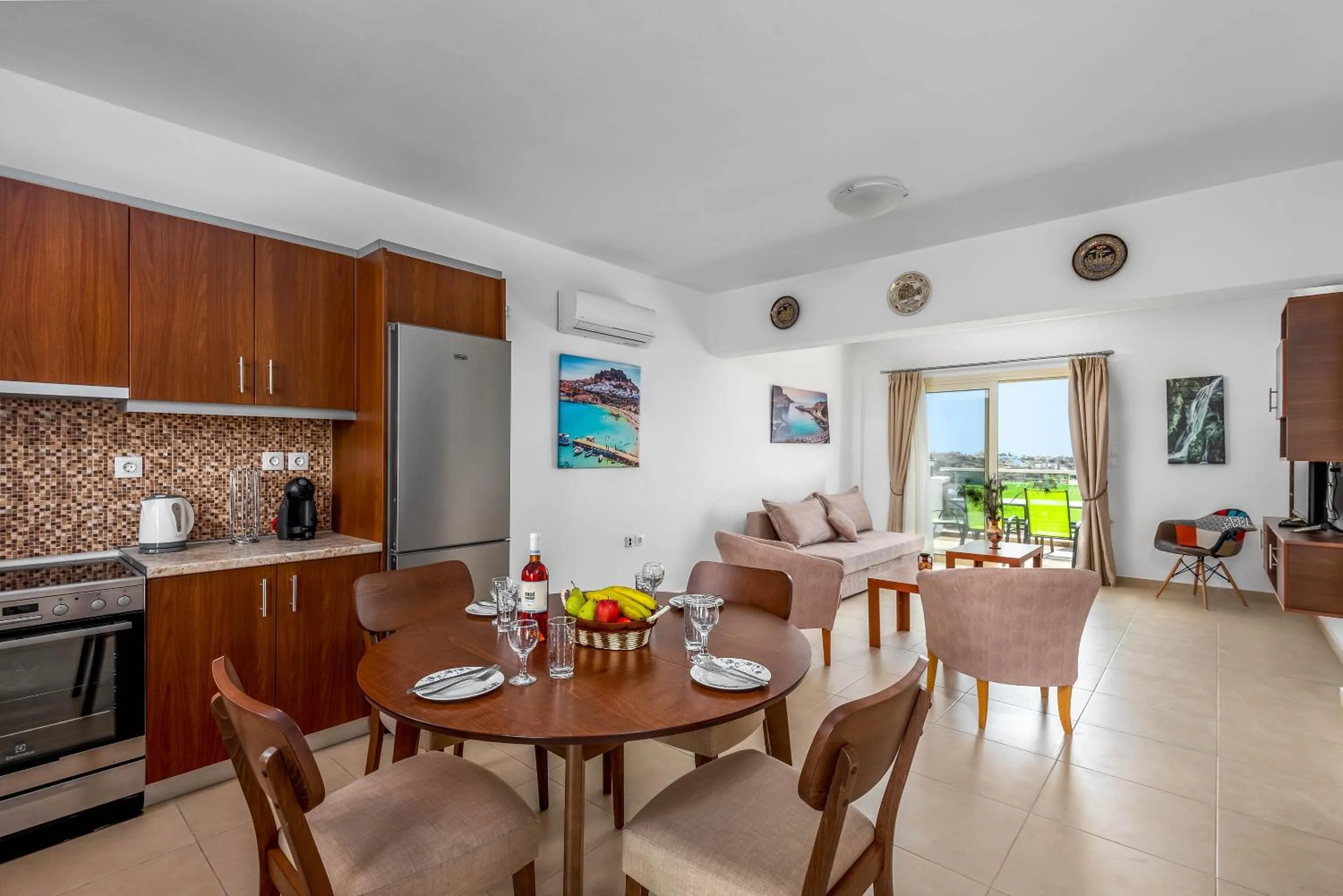 Kitchen or kitchenette in Kolymbia Village