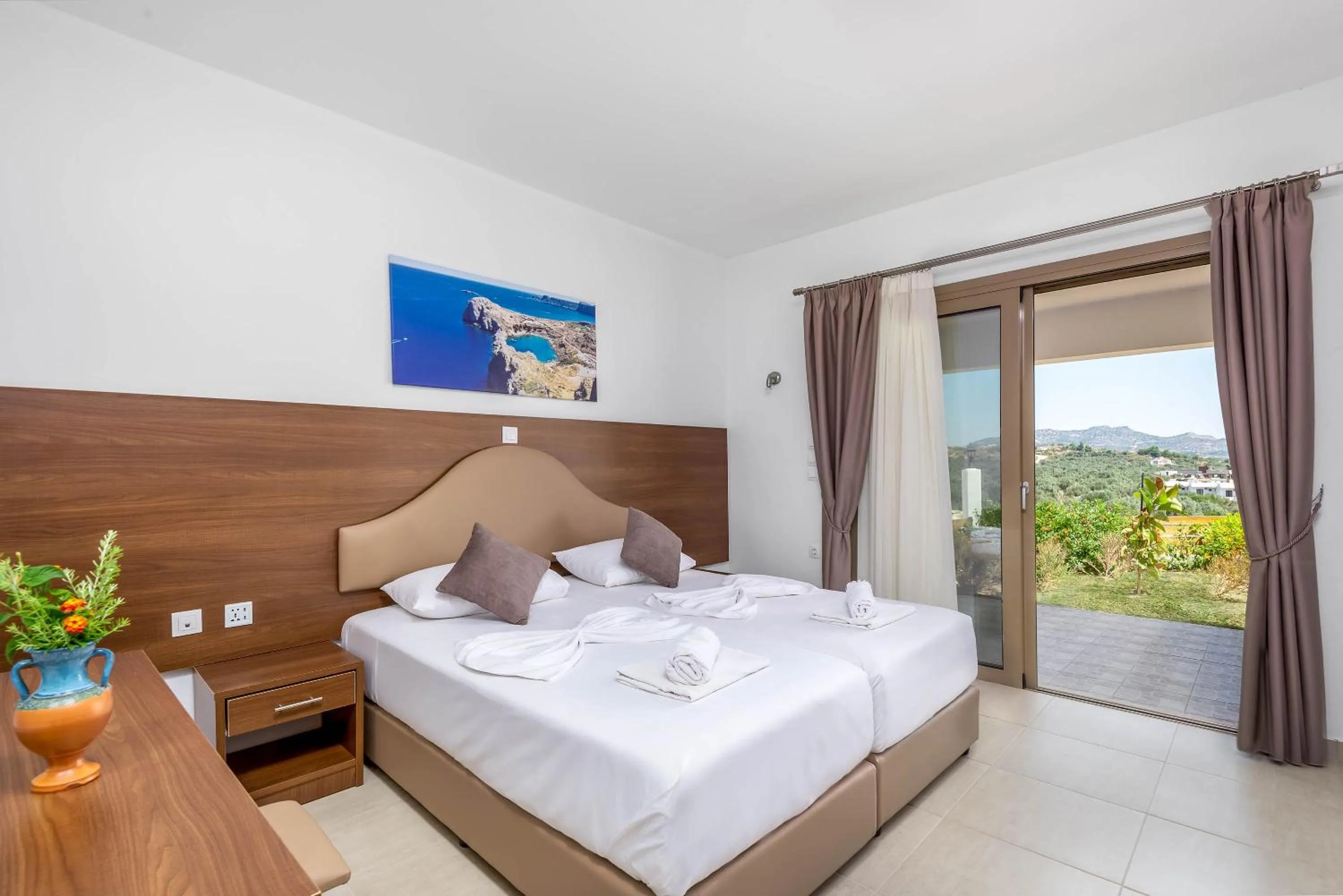 Bed in Kolymbia Village