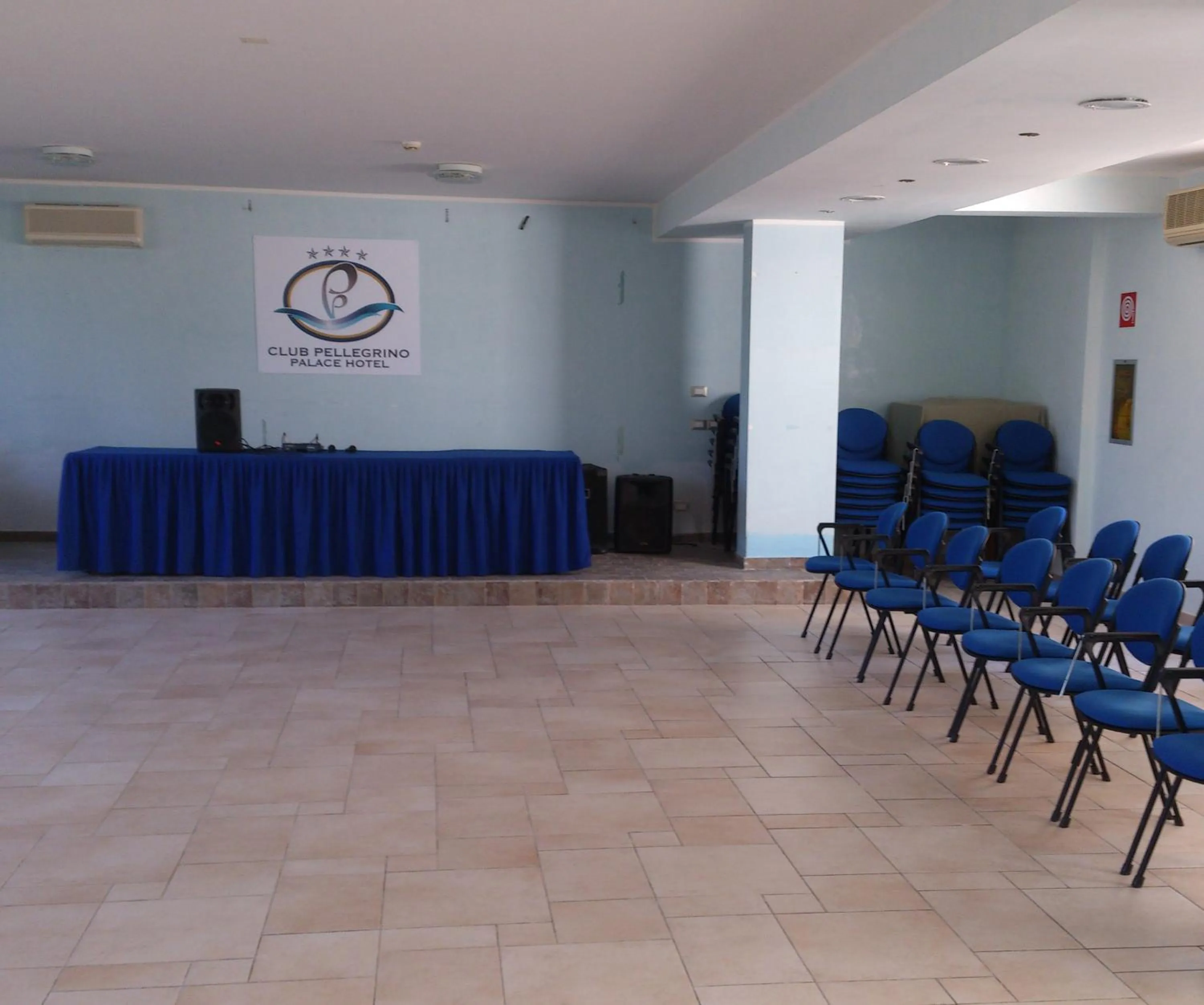 Meeting/conference room in Pellegrino Palace Hotel