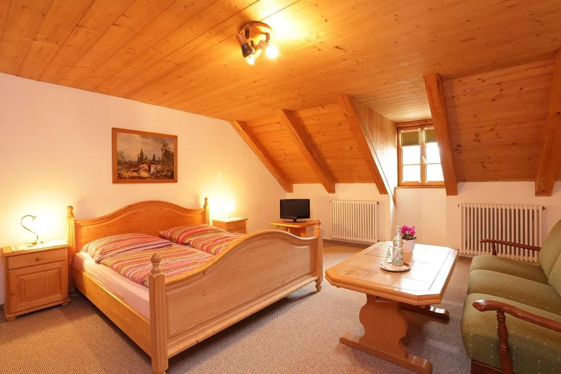 Bed in Gasthaus zur Moosmühle