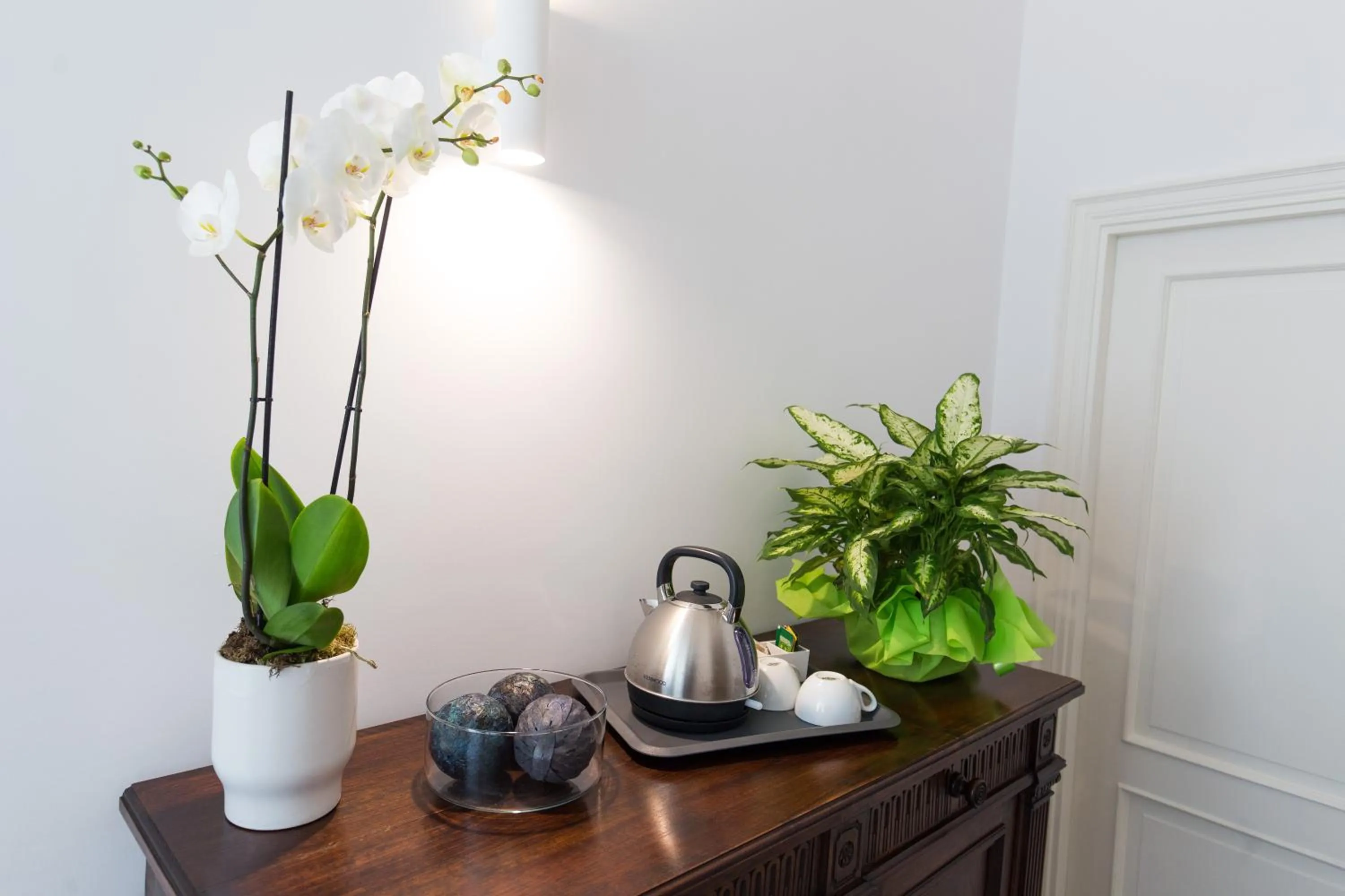 Food and drinks in Savoy Riviera