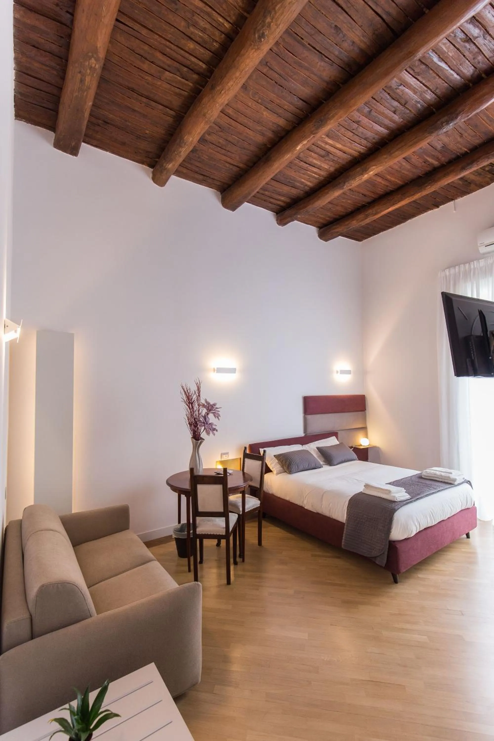 Bed in Savoy Riviera