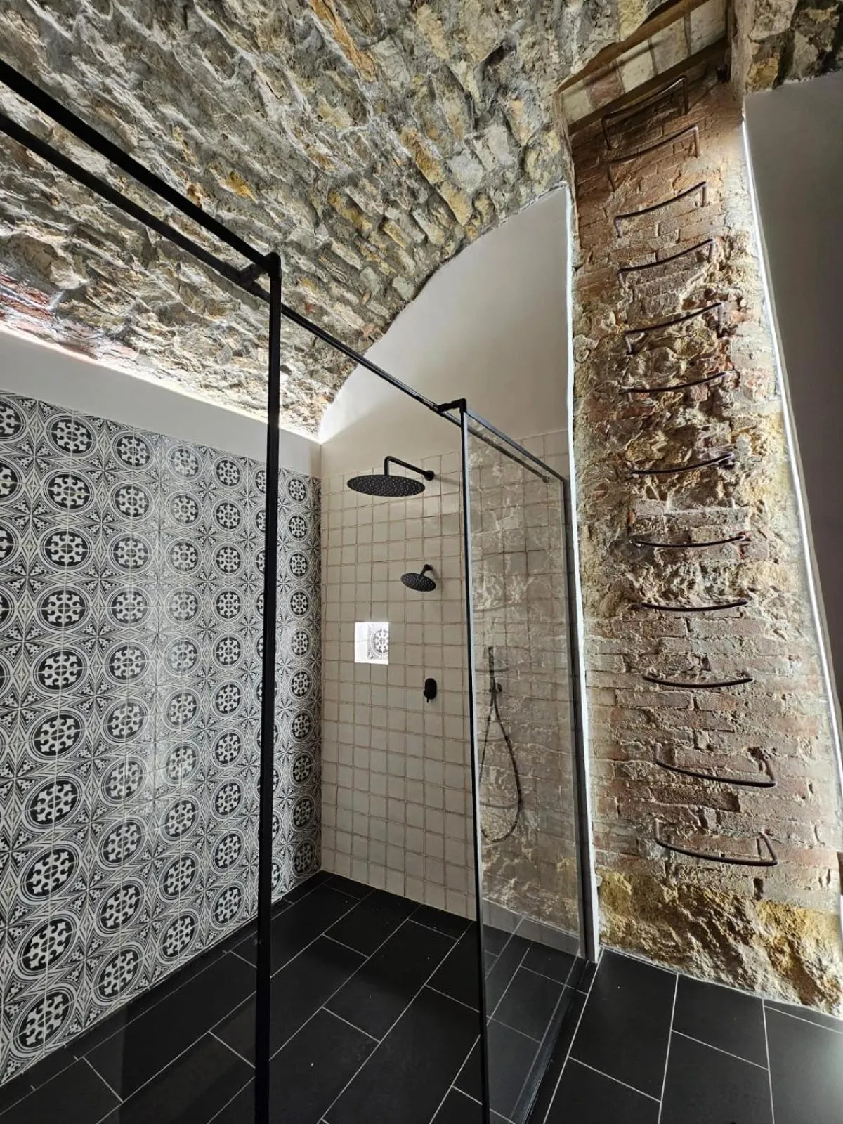 Bathroom in LaChiusa Tuscany