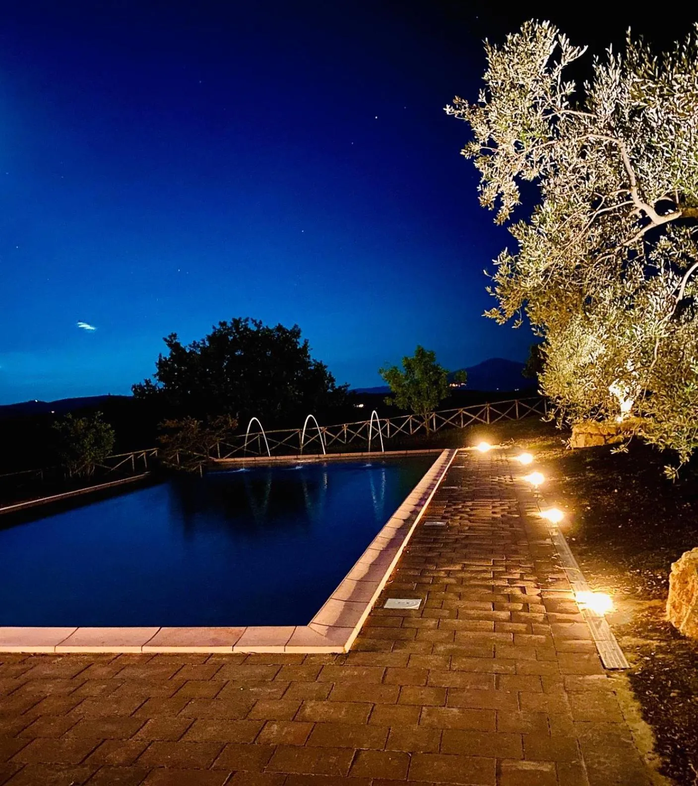Pool view in LaChiusa Tuscany