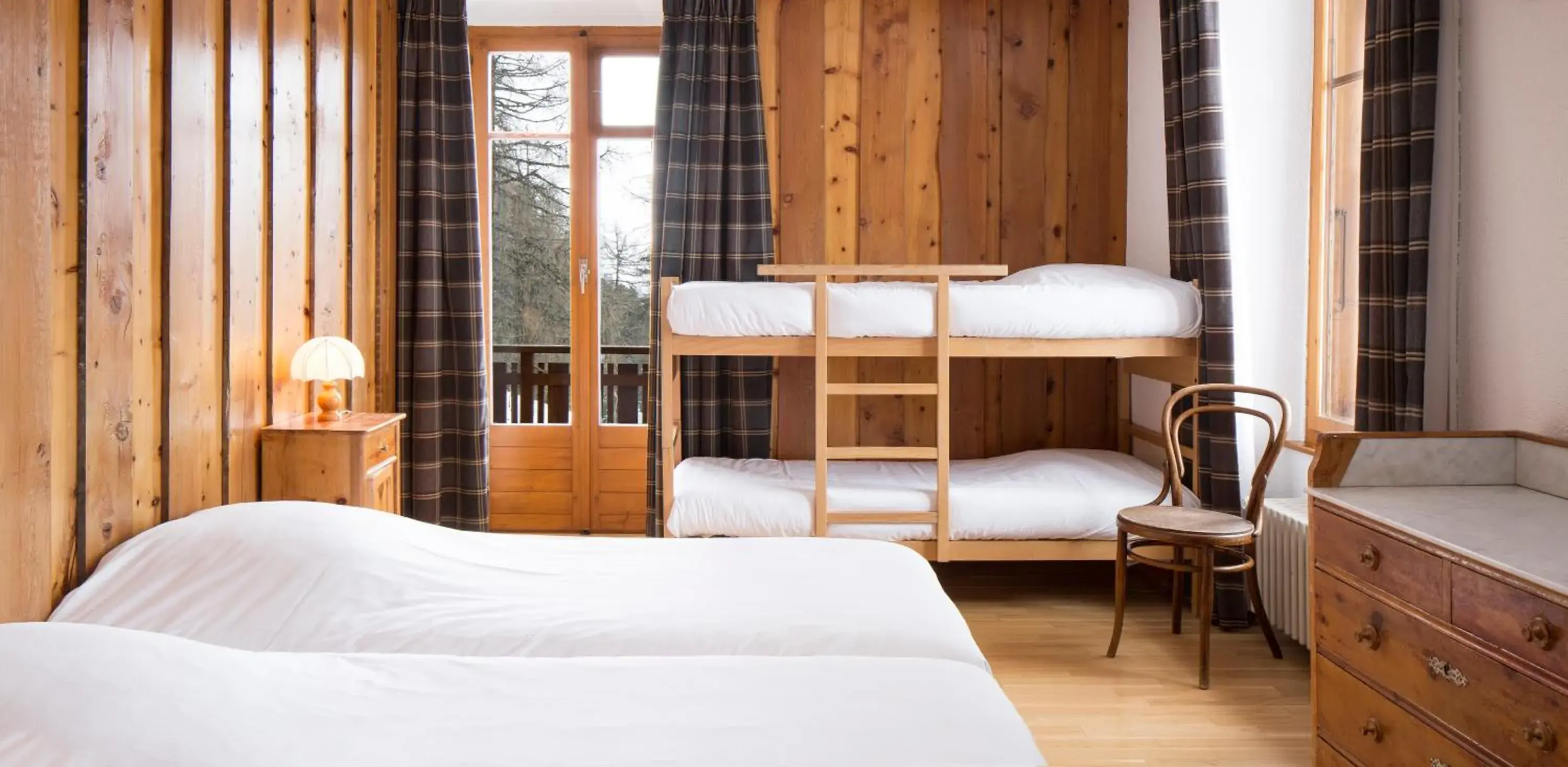 Standard Family Room in Grand Hôtel & Kurhaus Standard Family Room in Grand Hôtel & Kurhaus