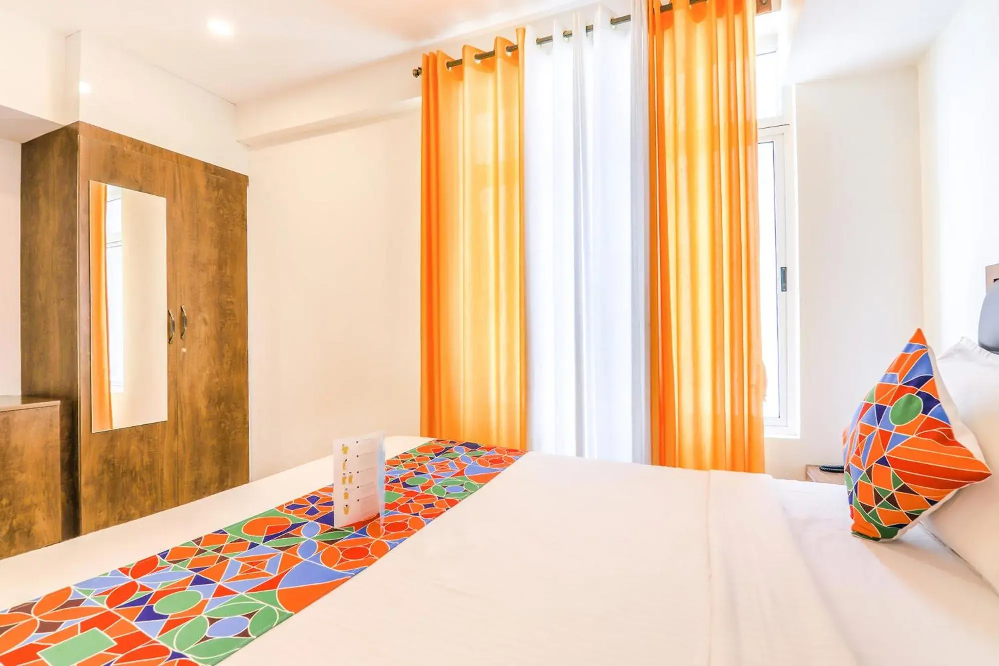 Bed in FabHotel Oakwey Inn - Indiranagar Bed in FabHotel Oakwey Inn - Indiranagar