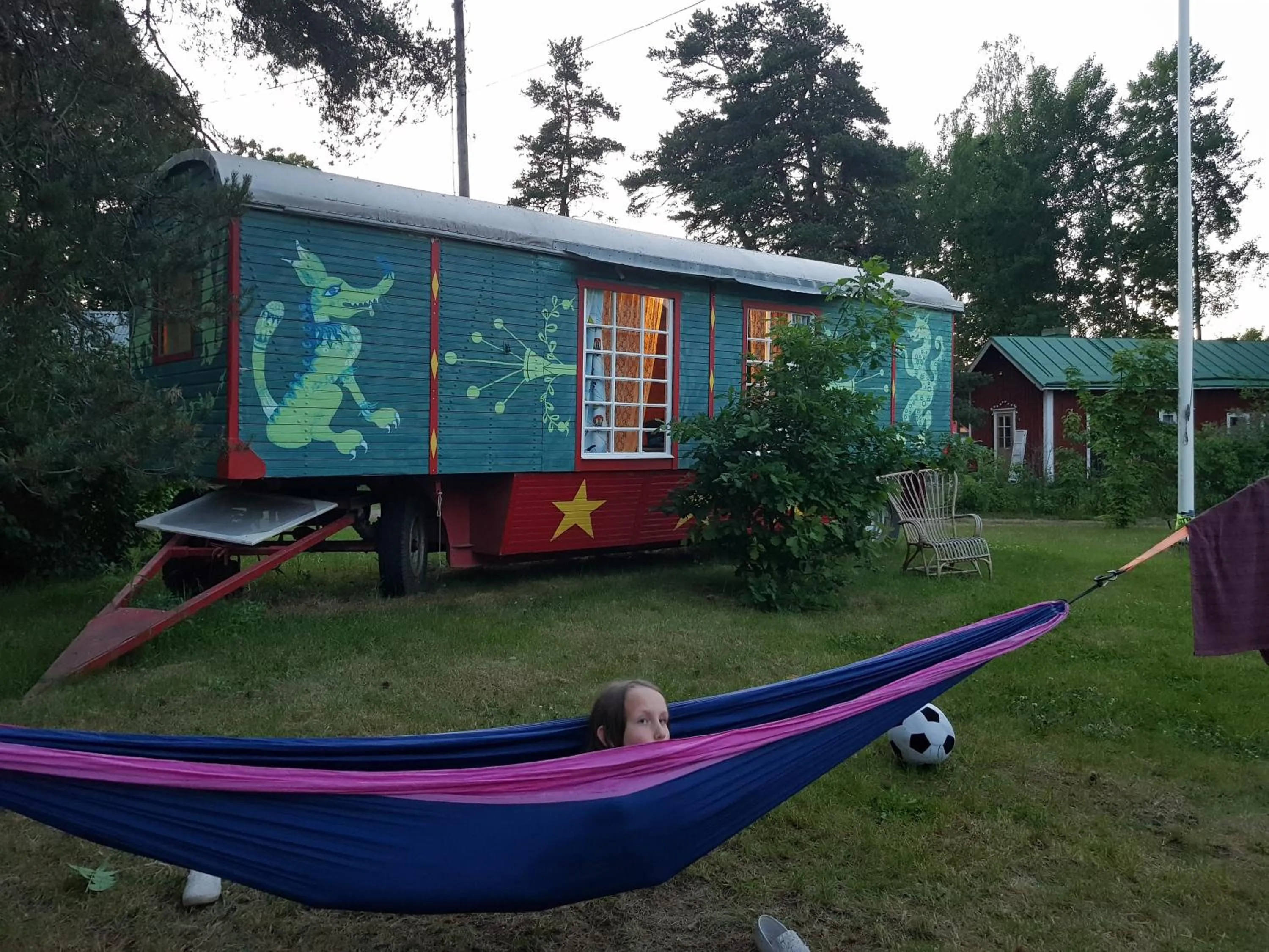 Cirkus Hostel Holken