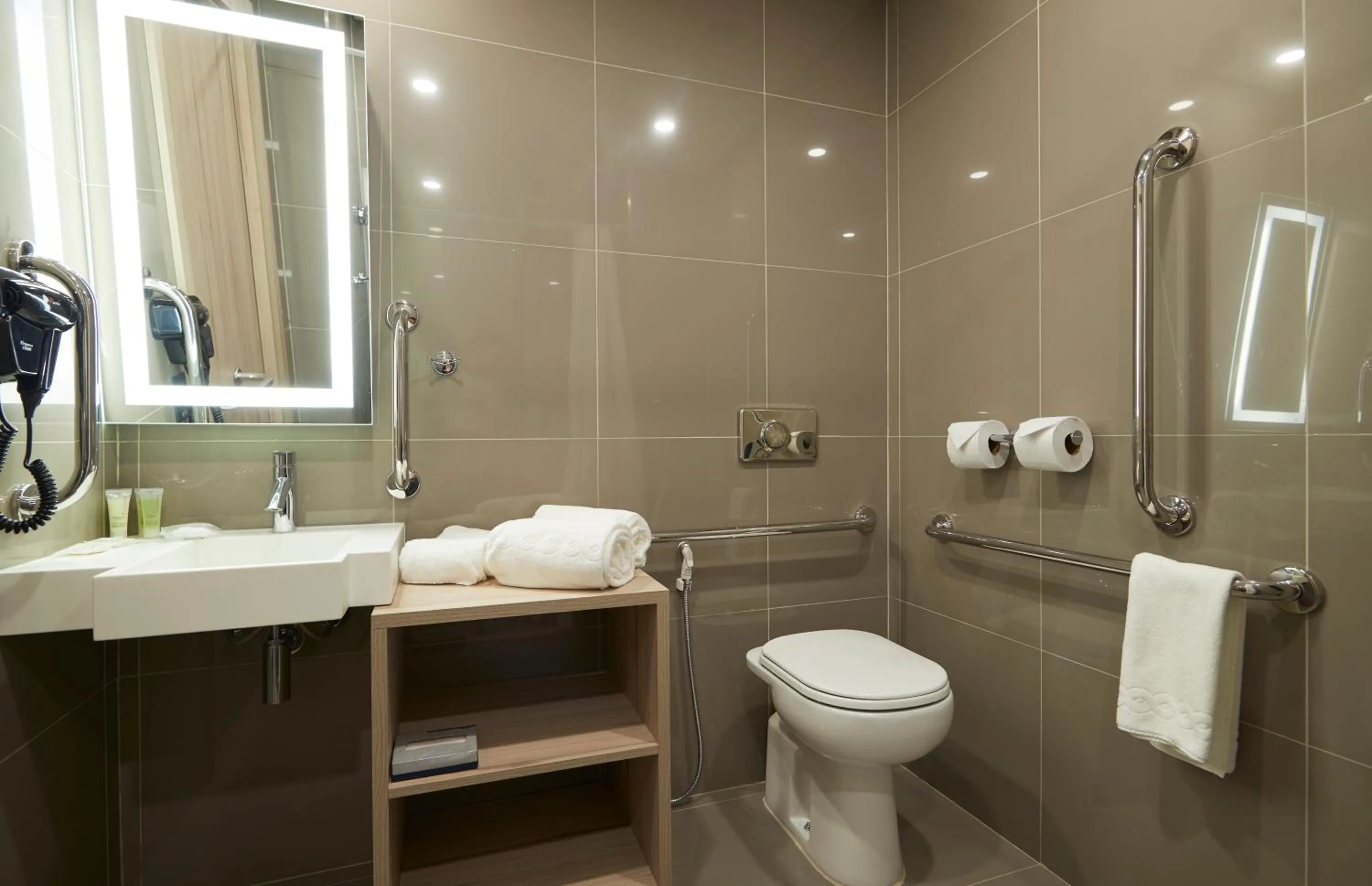 Toilet in Novotel Itu Terras de São José Golf & Resort