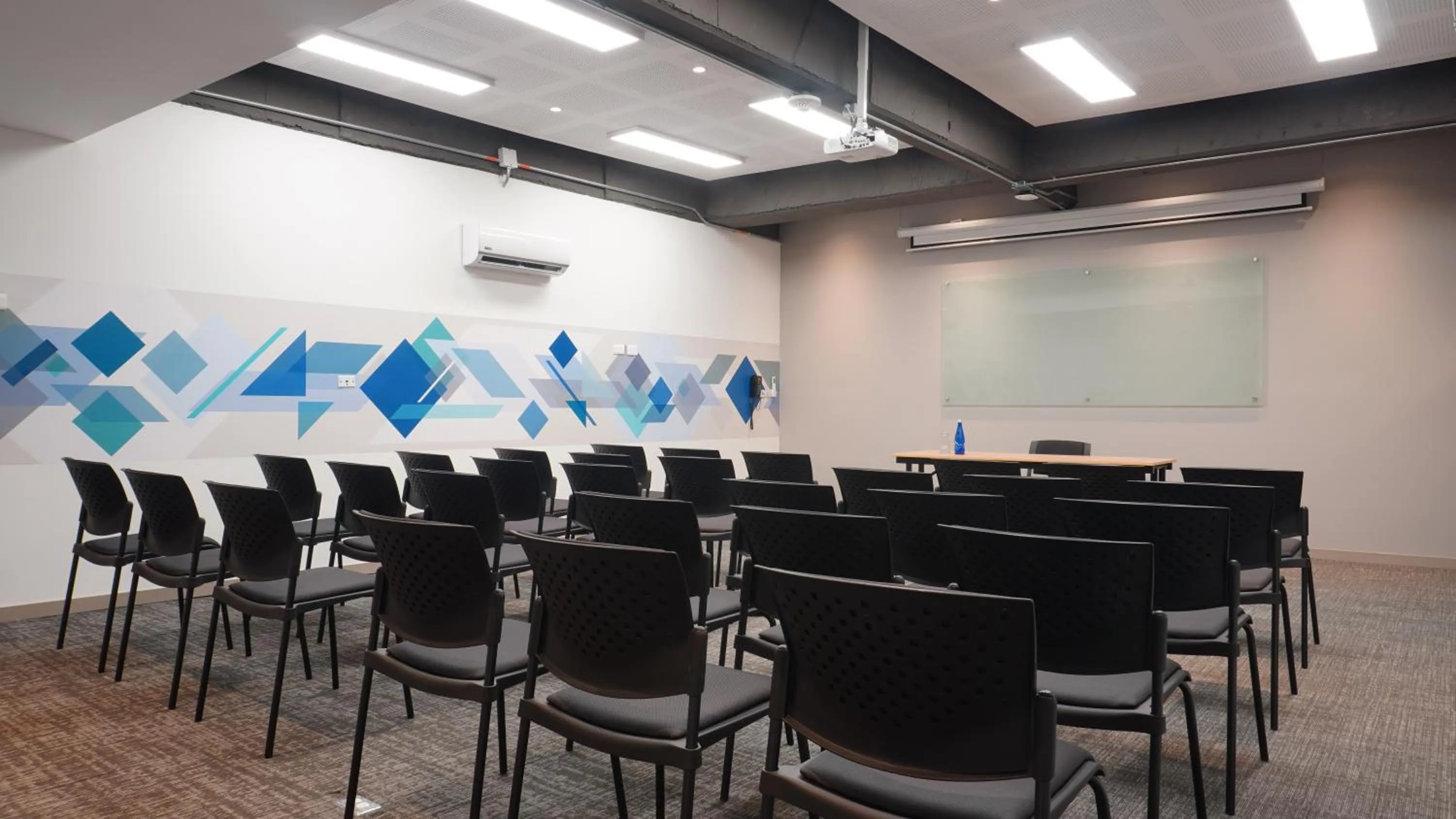 Meeting/conference room in ibis Barranquilla