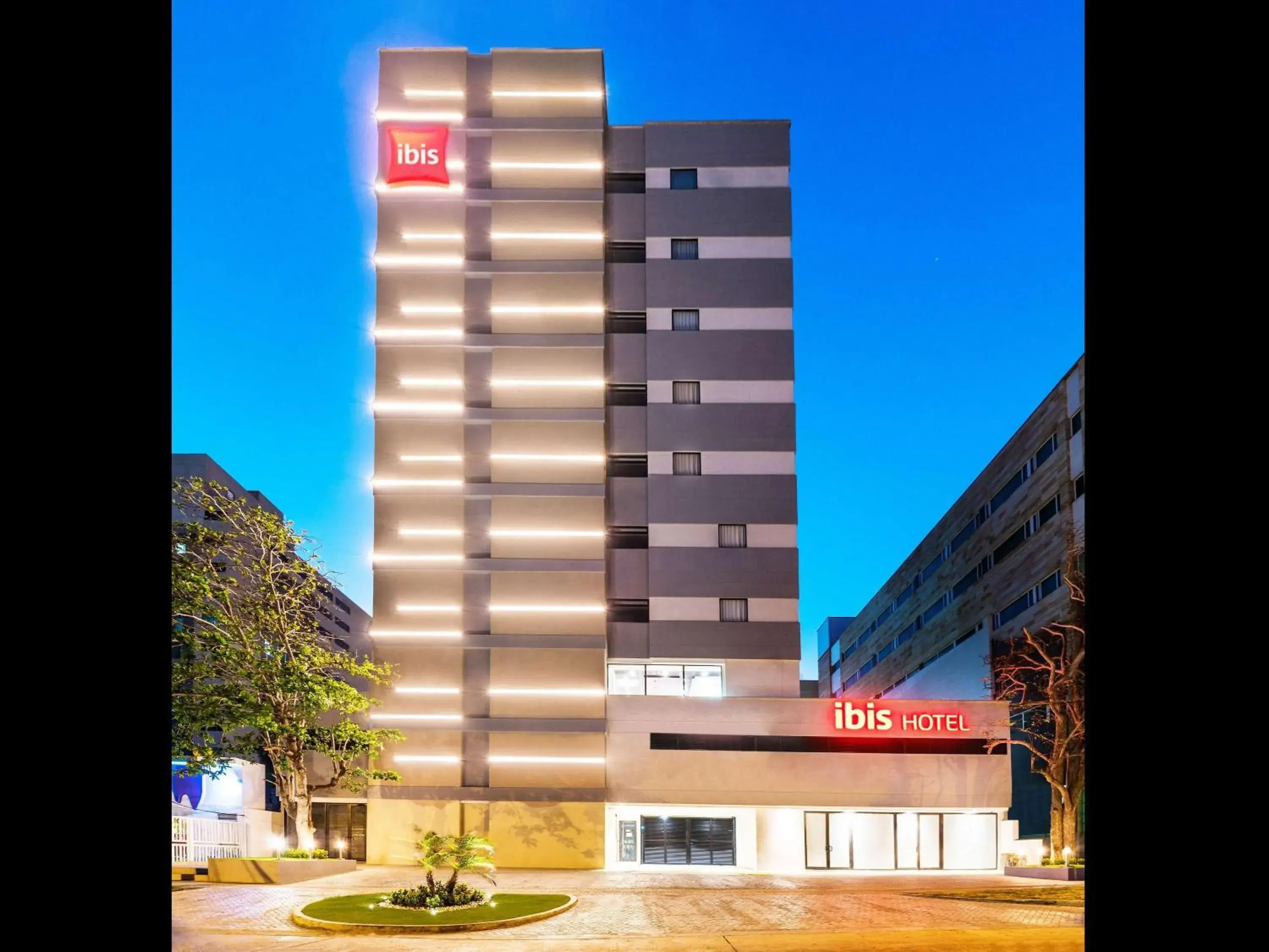 Property building in ibis Barranquilla Property building in ibis Barranquilla