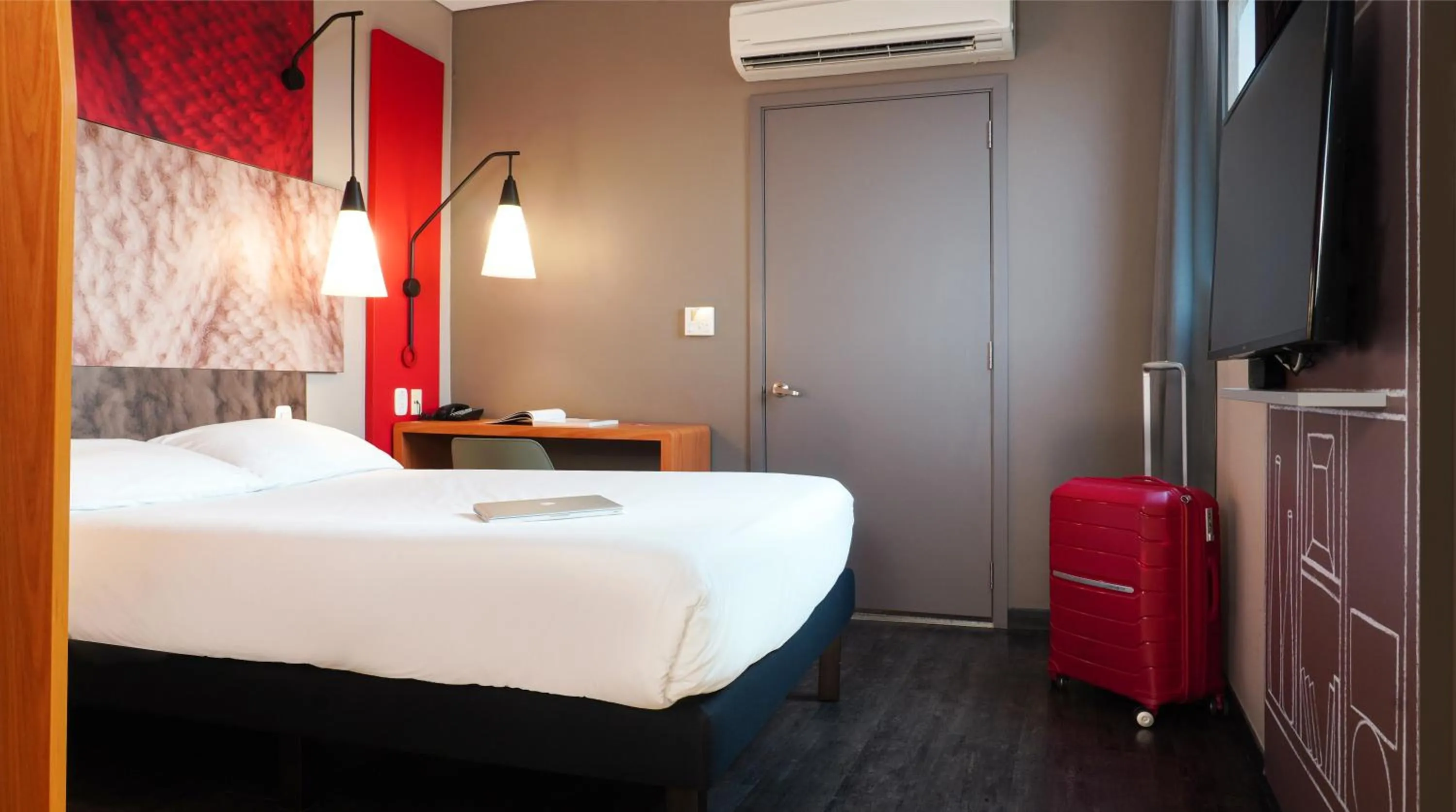 Bedroom, Bed in ibis Barranquilla