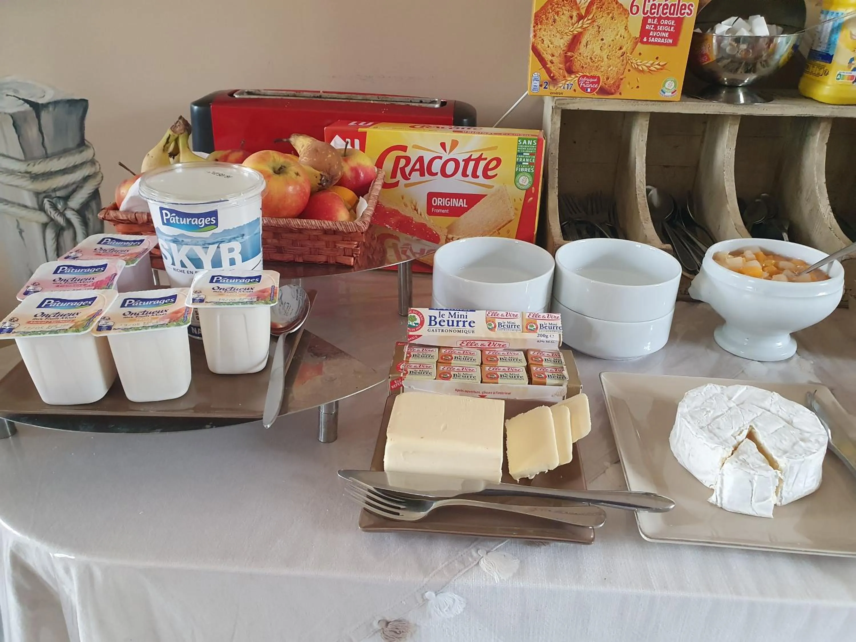 Food in Chambres du logis De La Mare Du Parc