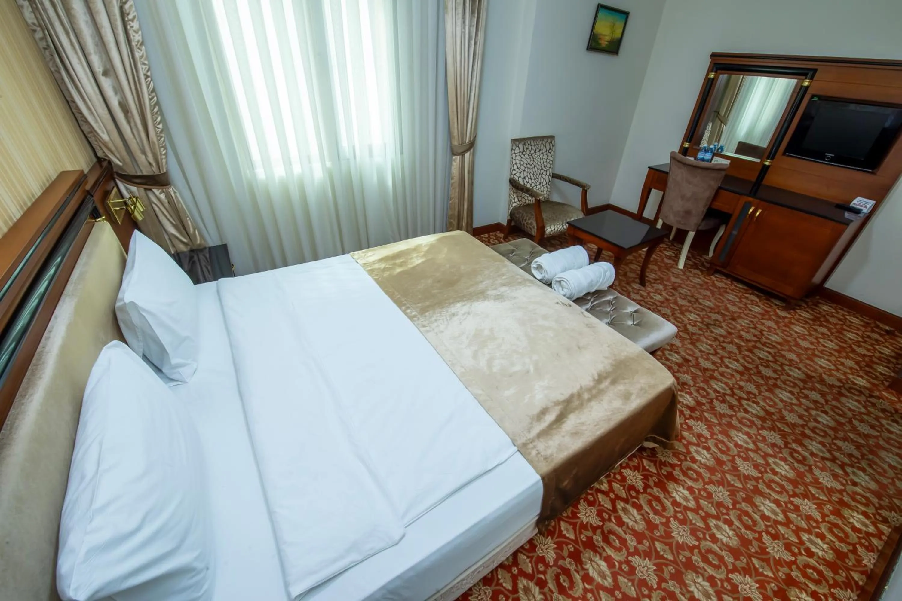 Communal lounge/ TV room, Bed in Atropat Old City Hotel