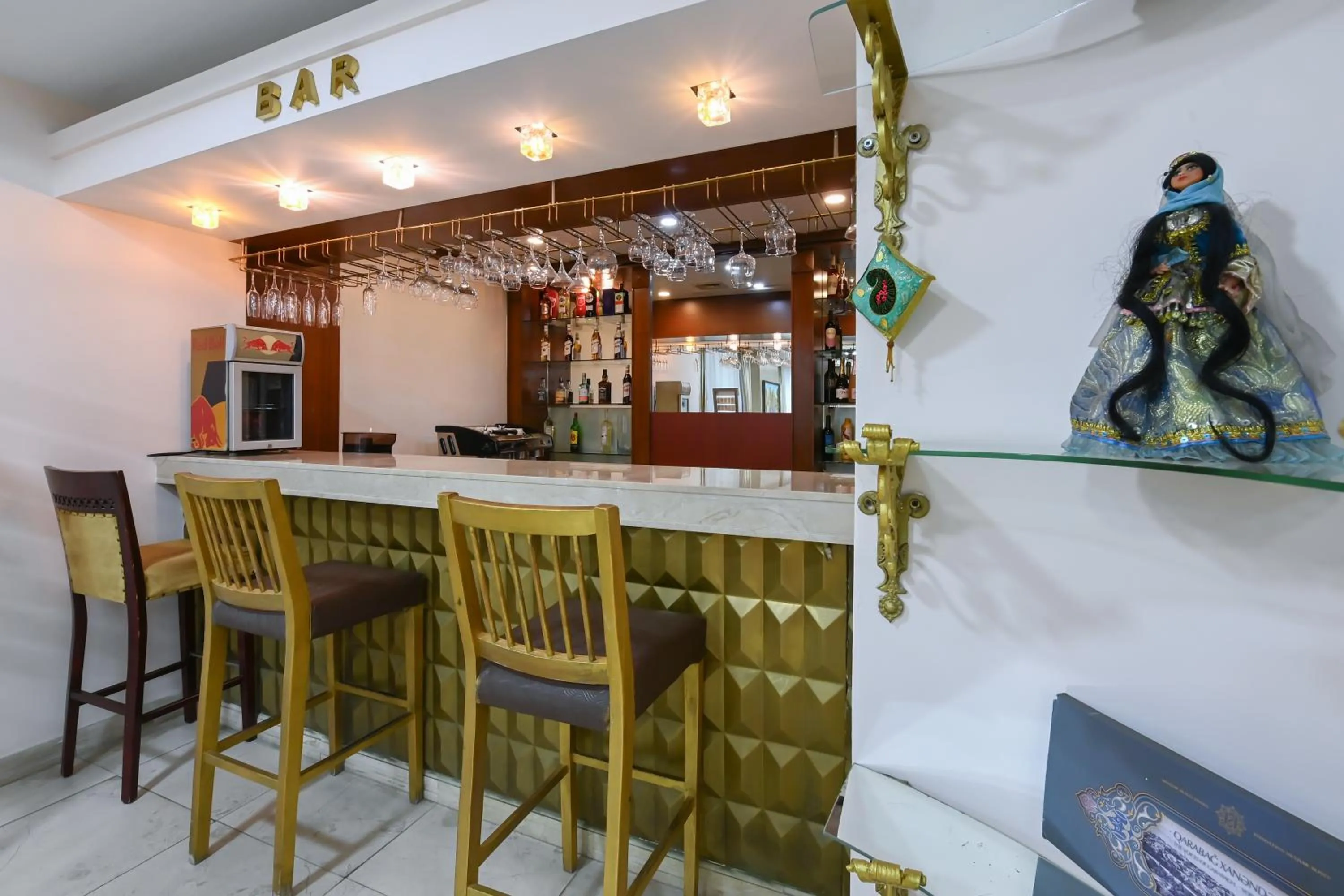 Lounge or bar in Atropat Old City Hotel