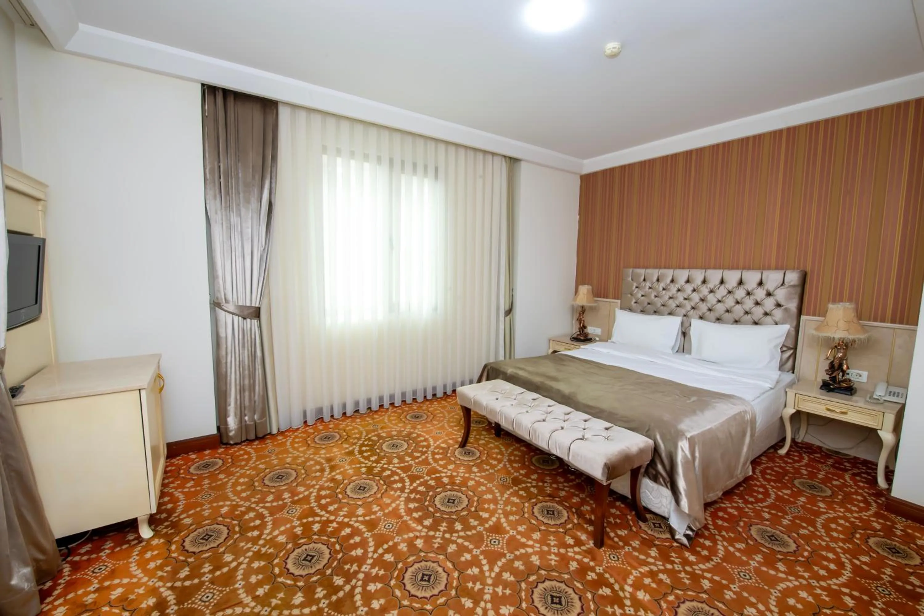 Bed in Atropat Old City Hotel