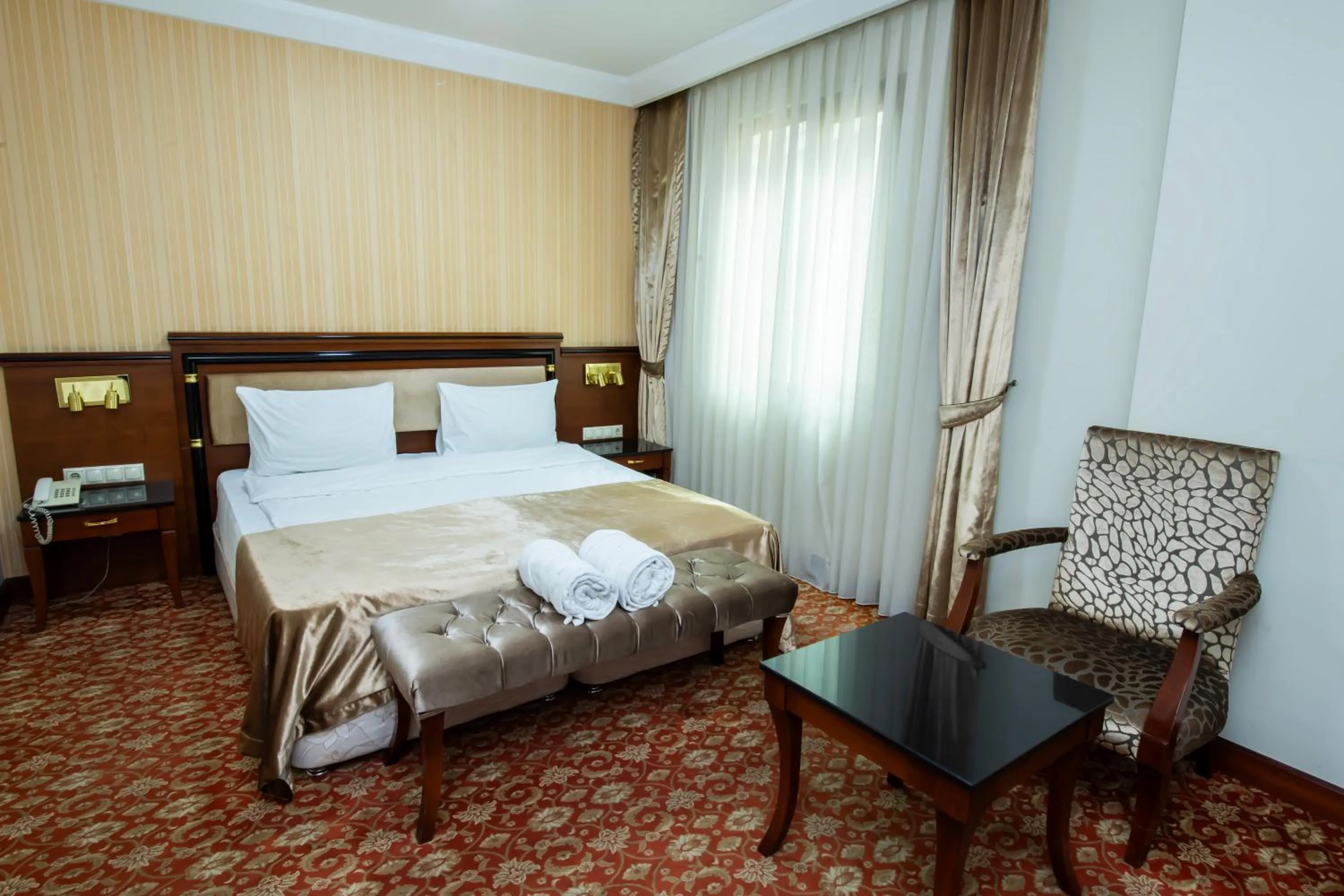 Bed in Atropat Old City Hotel