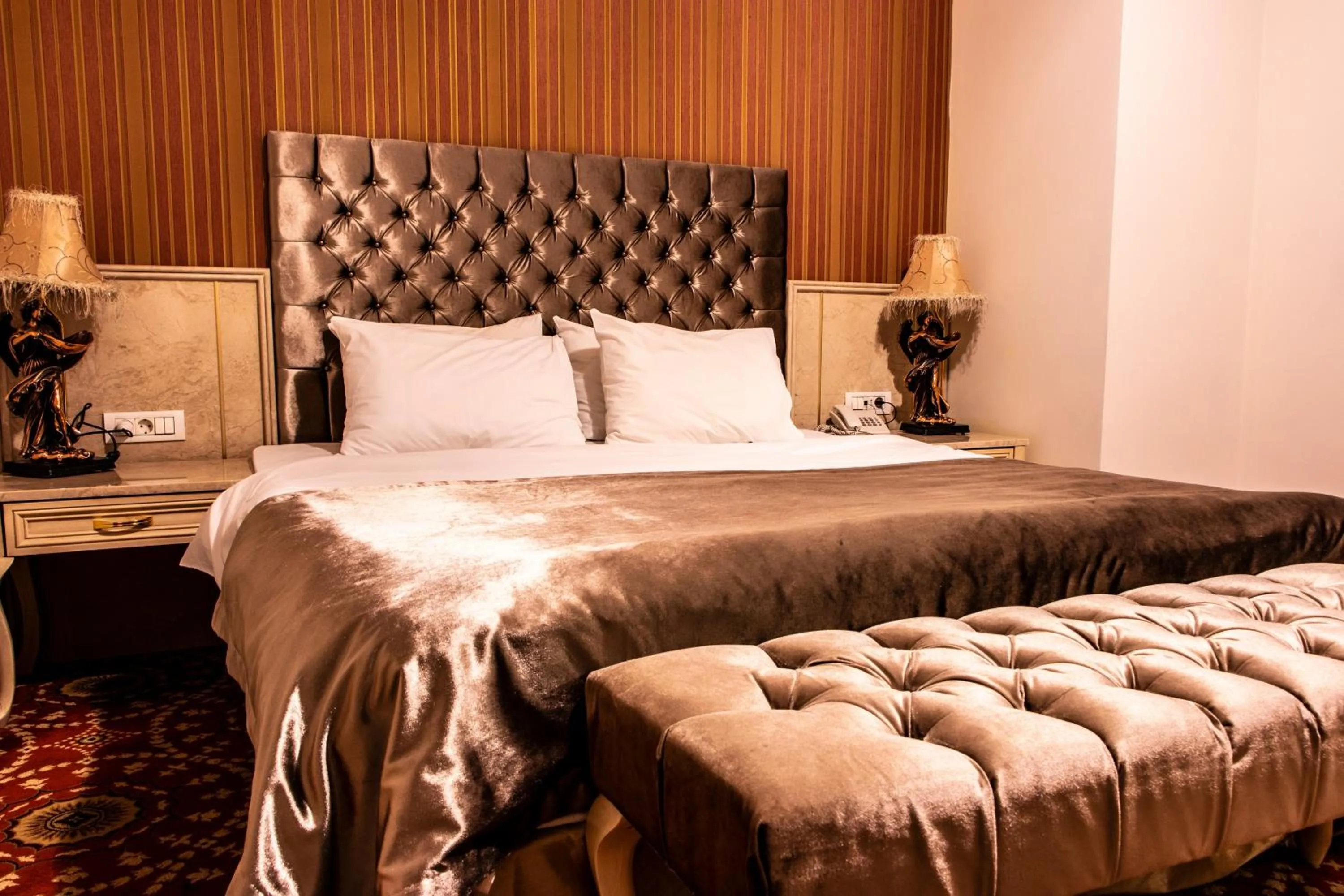 Bedroom, Bed in Atropat Old City Hotel