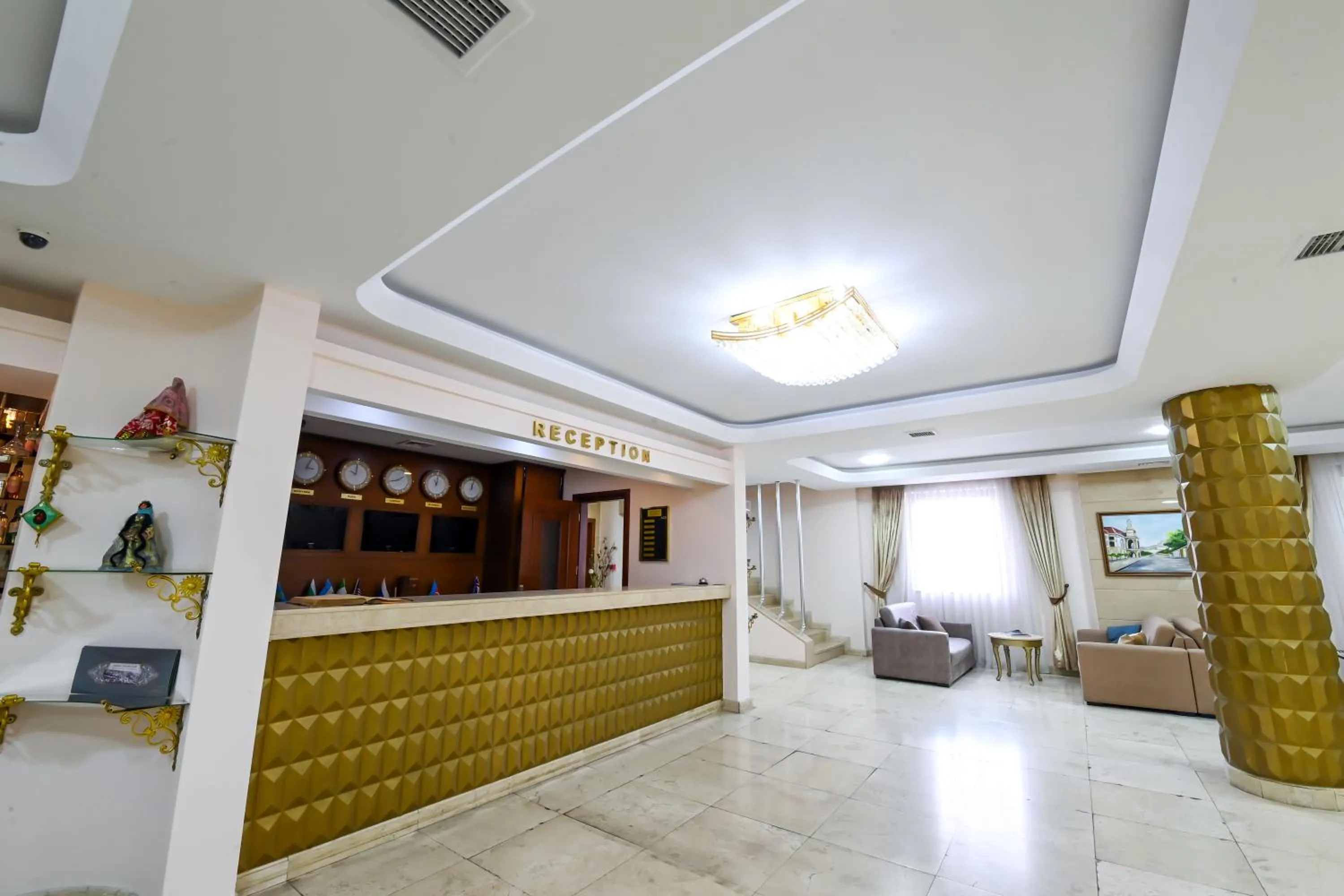 Lobby or reception in Atropat Old City Hotel