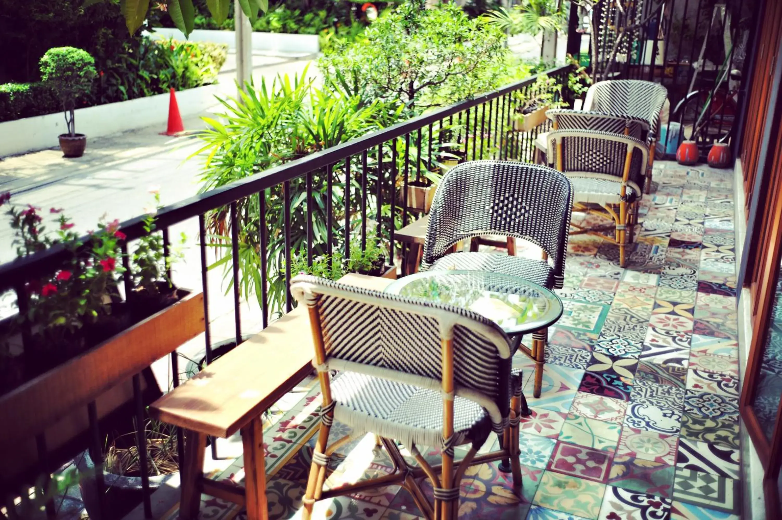 Restaurant/places to eat in Nandha Hotel Restaurant/places to eat in Nandha Hotel