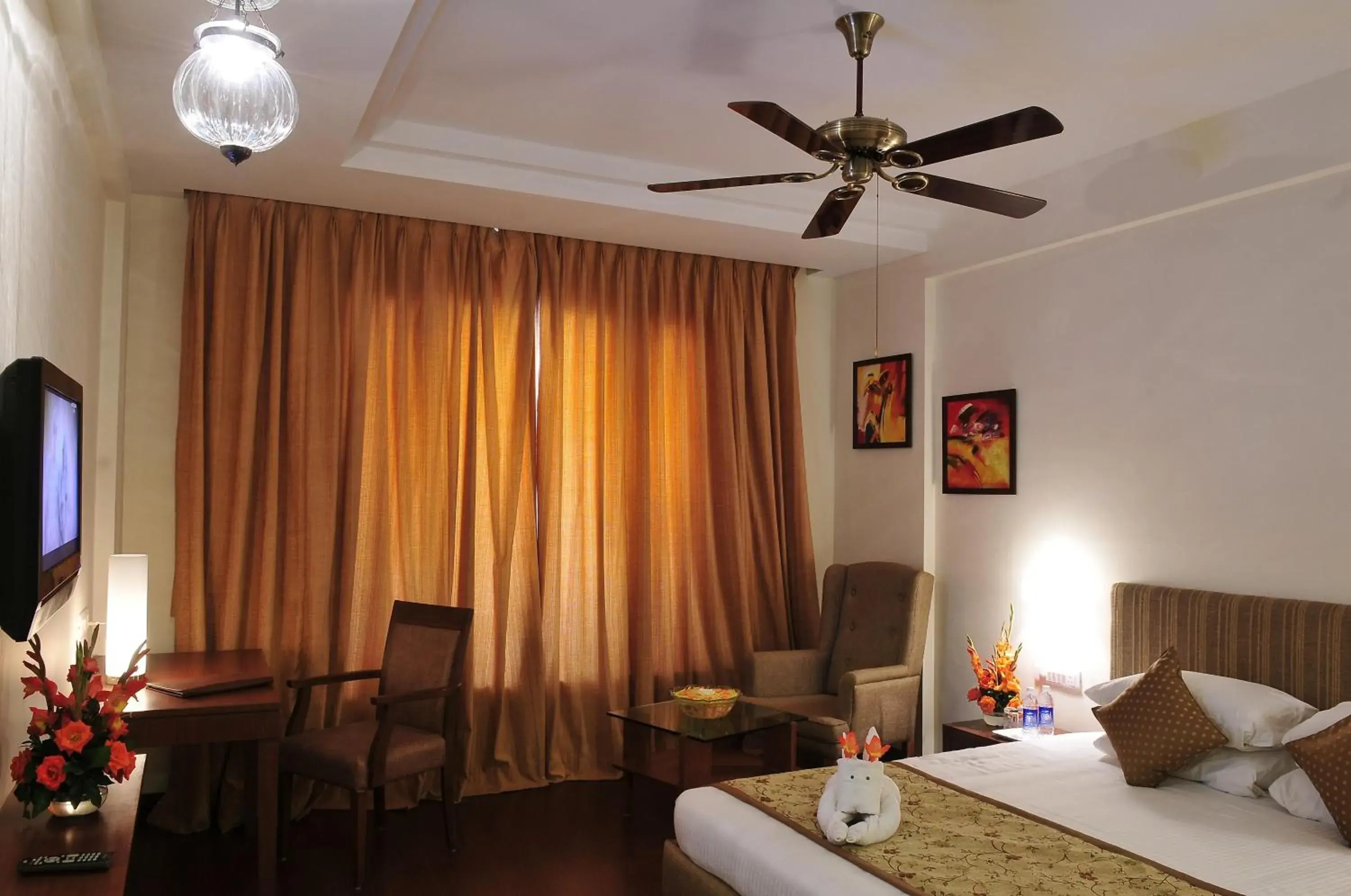Bedroom in Cambay Resort, Udaipur Bedroom in Cambay Resort, Udaipur