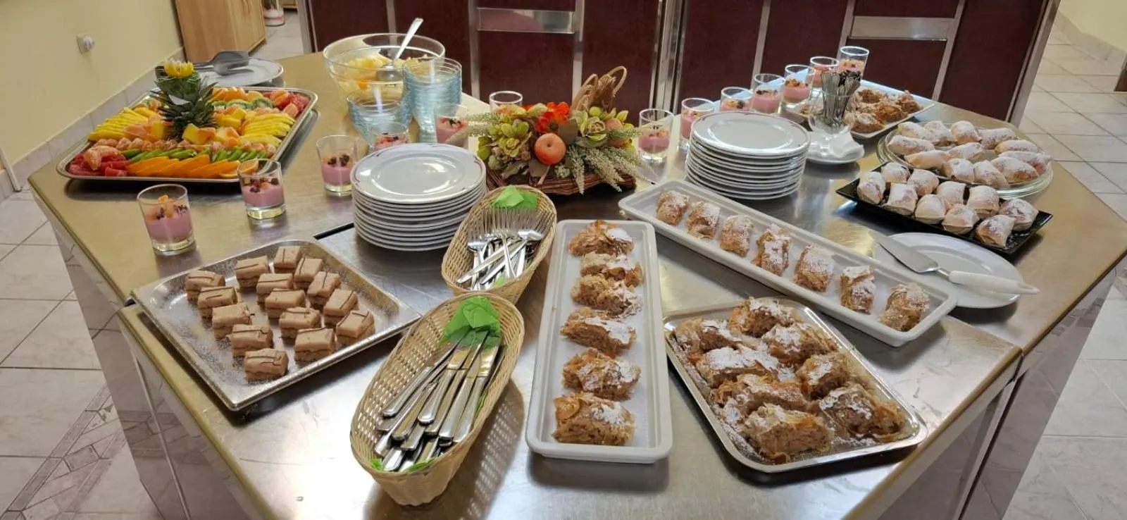 Hotel Vila Ružica- glavna zgrada i depandanse