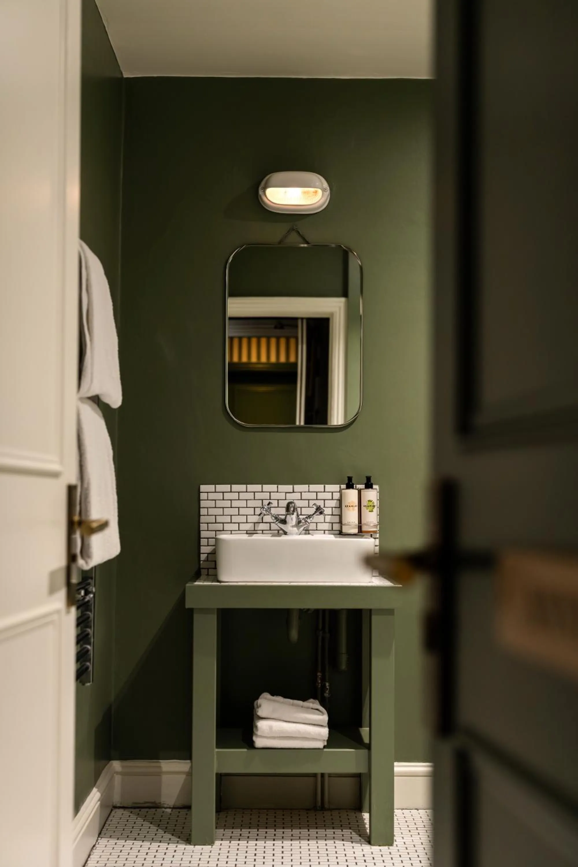 Bel and The Dragon-Cookham