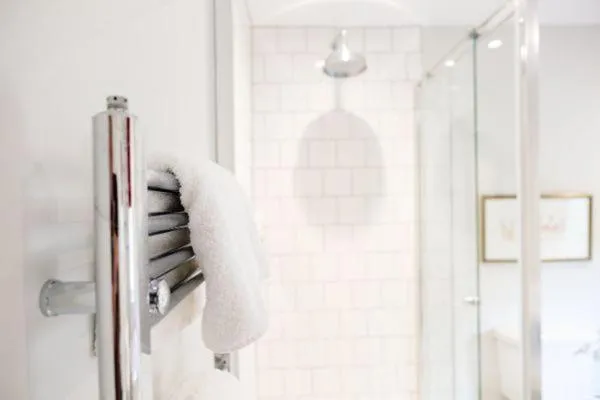 Bel and The Dragon-Cookham